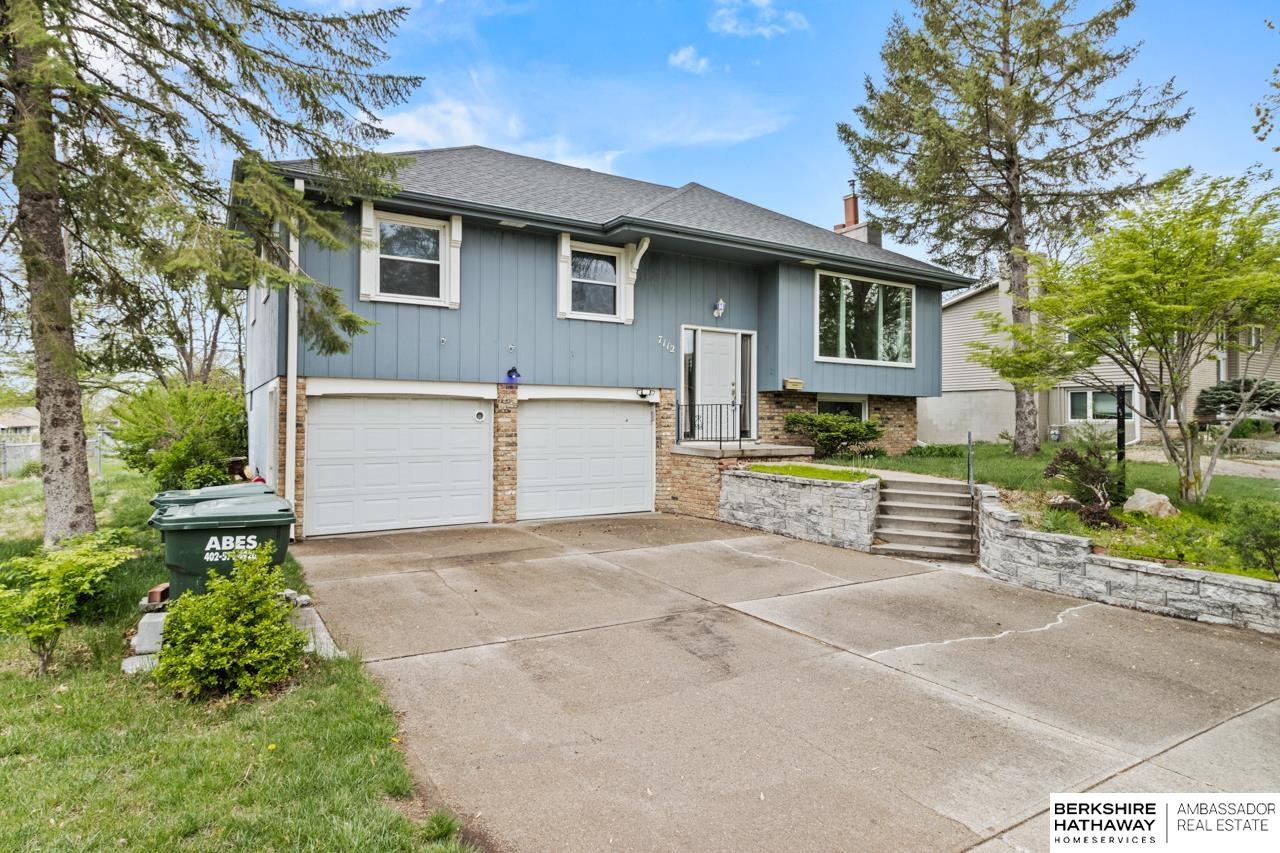 La Vista, Nebraska 68128, United States, 3 Bedrooms Bedrooms, ,2 BathroomsBathrooms,Residential,Pending,120629