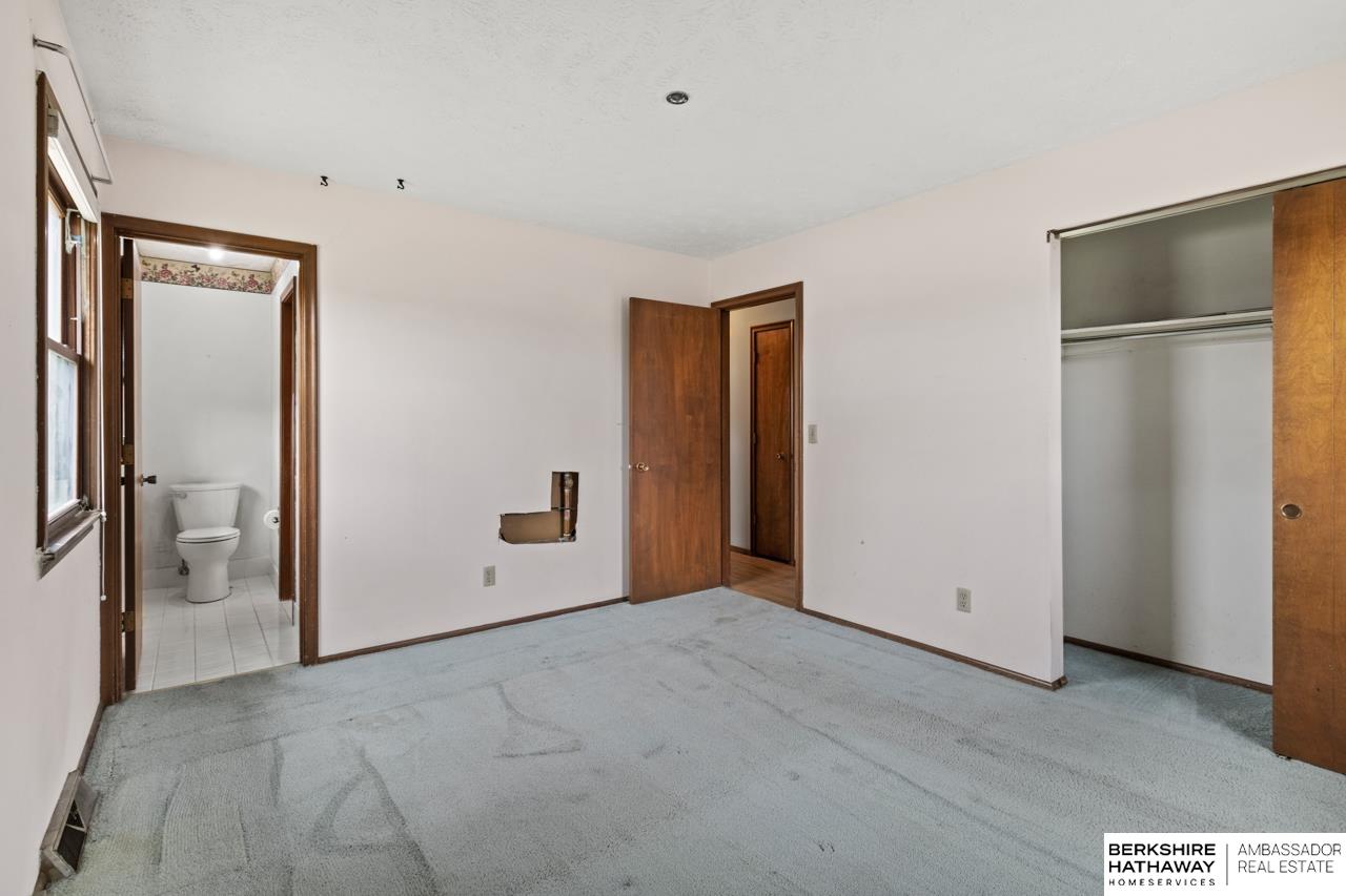 La Vista, Nebraska 68128, United States, 3 Bedrooms Bedrooms, ,2 BathroomsBathrooms,Residential,Pending,120629