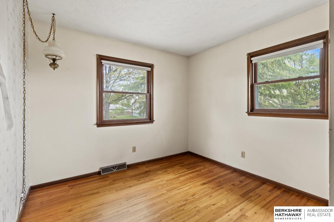 La Vista, Nebraska 68128, United States, 3 Bedrooms Bedrooms, ,2 BathroomsBathrooms,Residential,Pending,120629