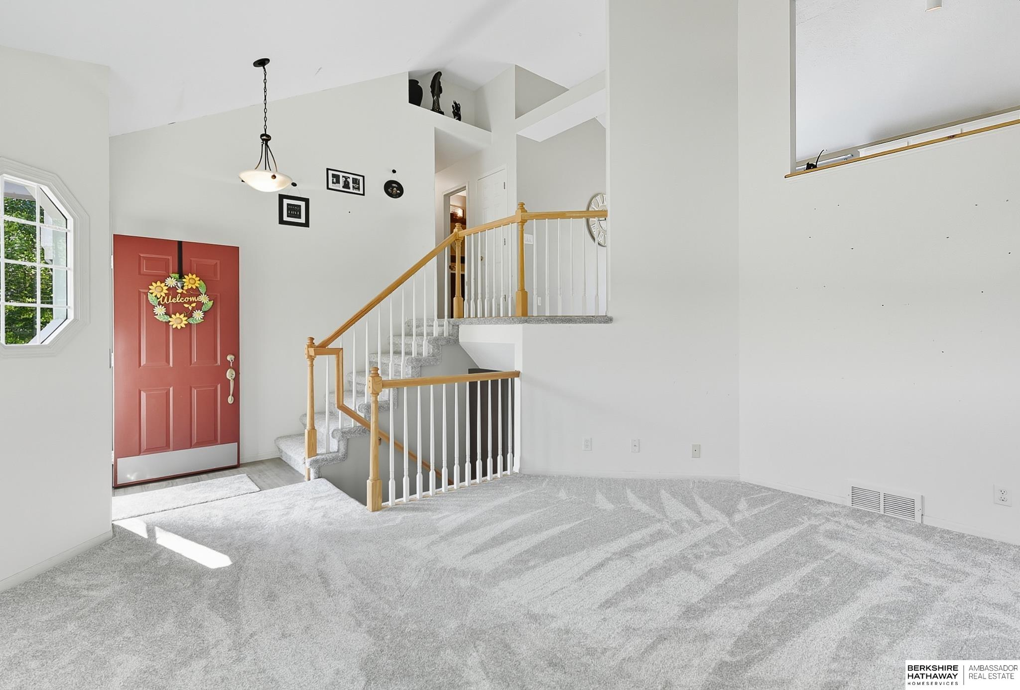 Omaha, Nebraska 68138, United States, 3 Bedrooms Bedrooms, ,2 BathroomsBathrooms,Residential,Pending,208873