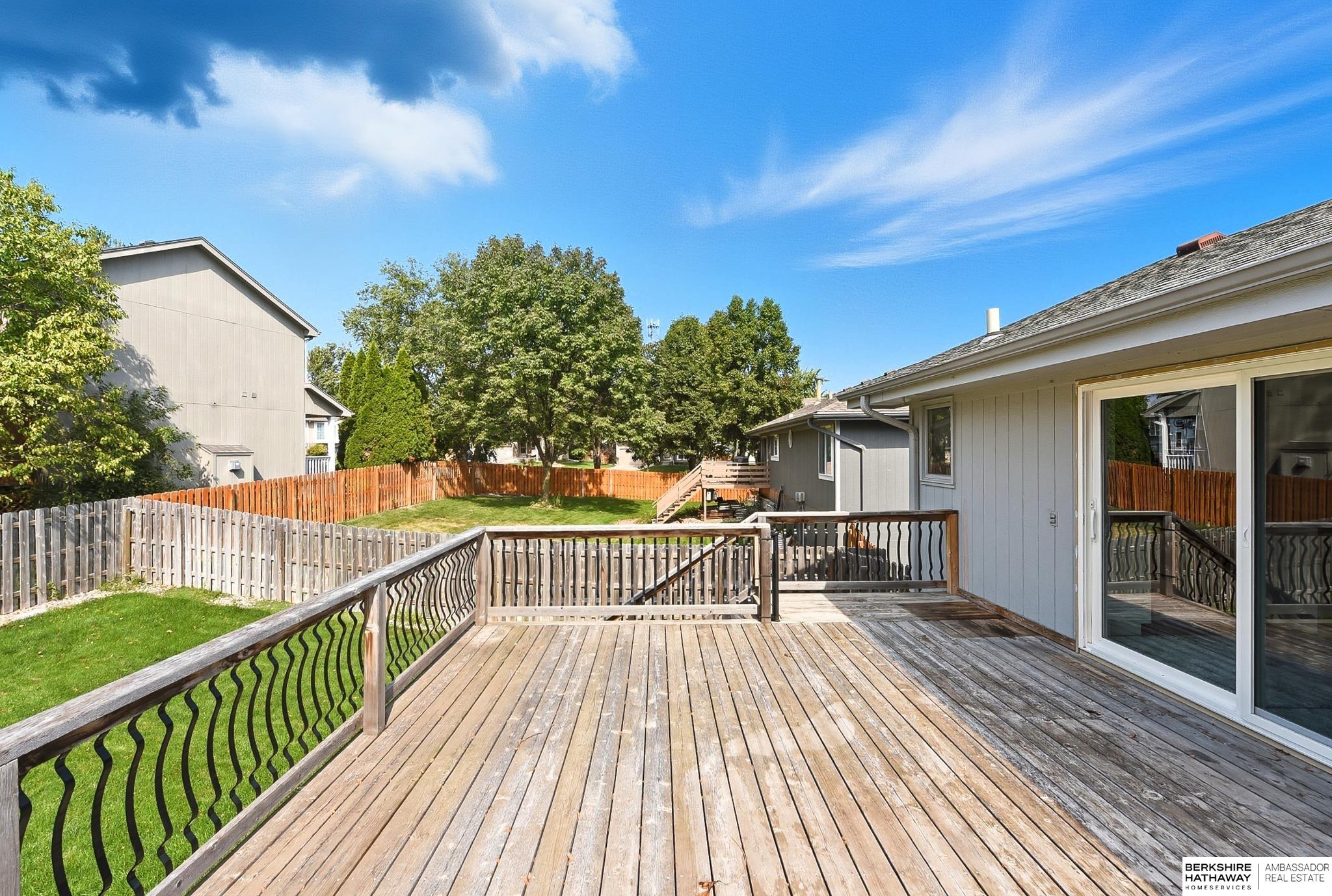 Omaha, Nebraska 68138, United States, 3 Bedrooms Bedrooms, ,2 BathroomsBathrooms,Residential,Pending,208873