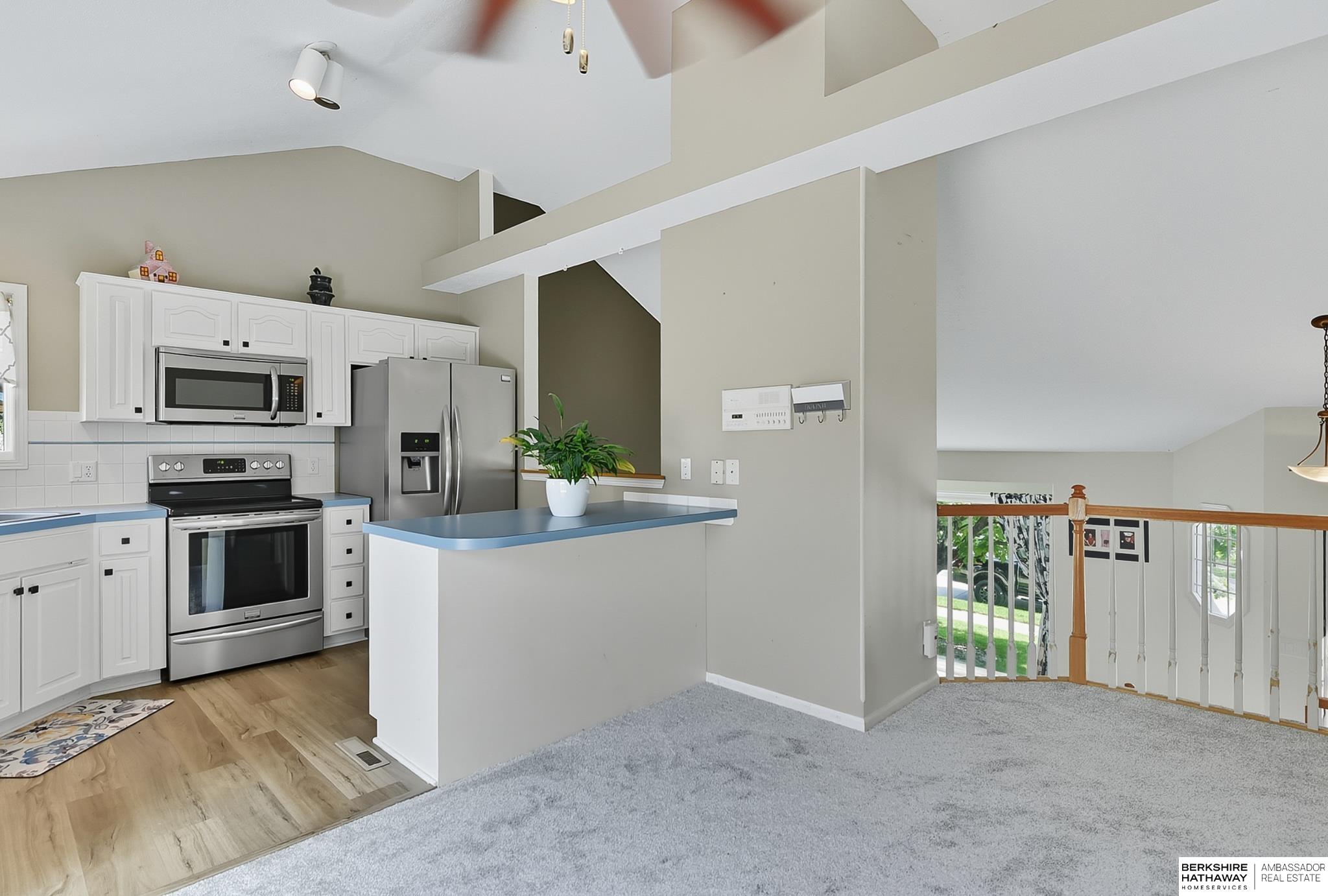 Omaha, Nebraska 68138, United States, 3 Bedrooms Bedrooms, ,2 BathroomsBathrooms,Residential,Pending,208873