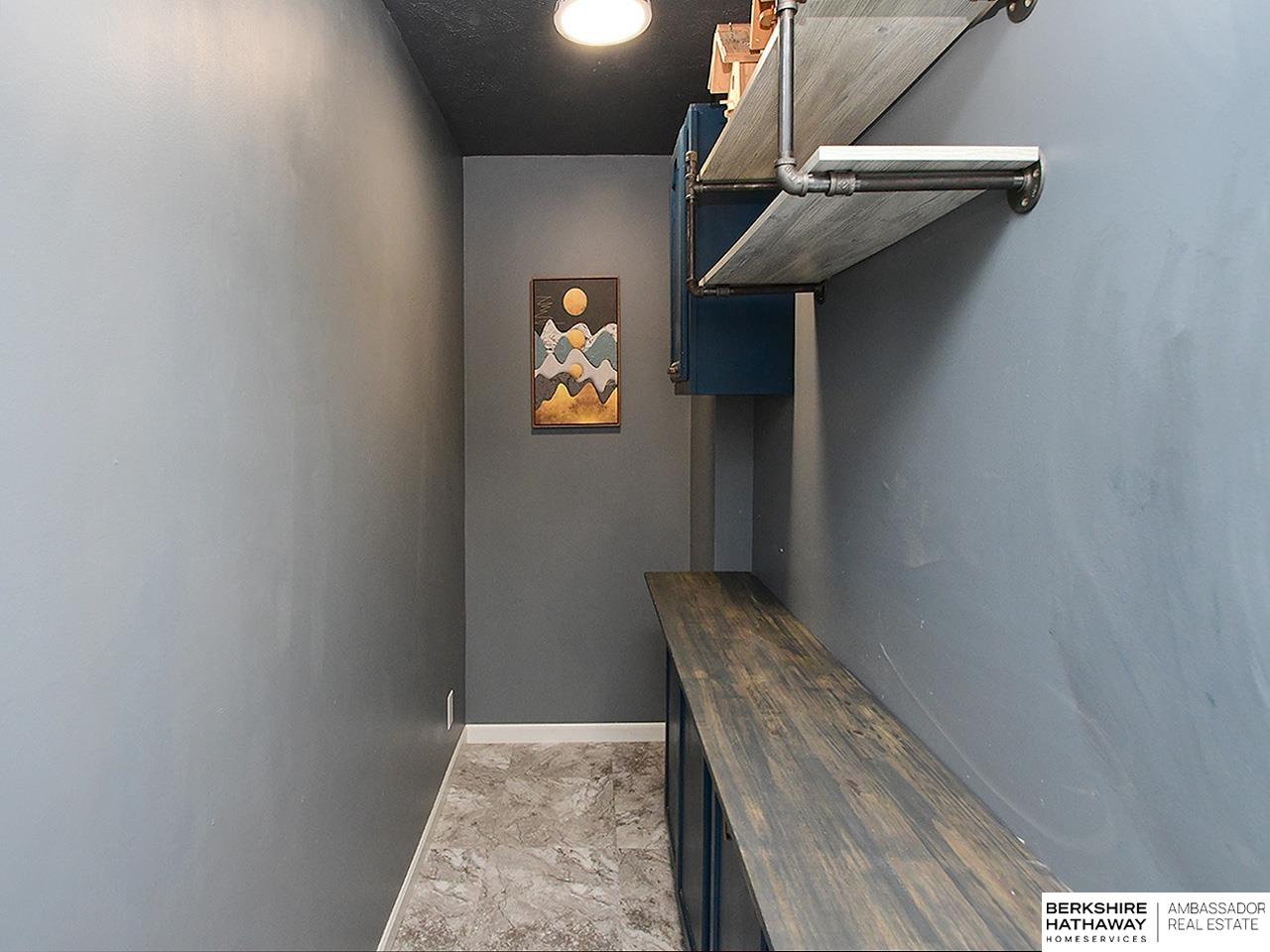 Omaha, Nebraska 68134, United States, 4 Bedrooms Bedrooms, ,3 BathroomsBathrooms,Residential,Active,230121