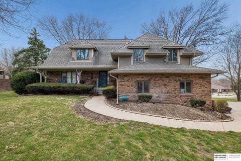 Photo of 11819 Jefferson Plaza, Omaha, NE 68137 (MLS # 22613433)