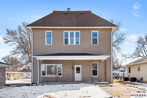 Photo of 939 F Street, Geneva, NE 68361 (MLS # 22604948)