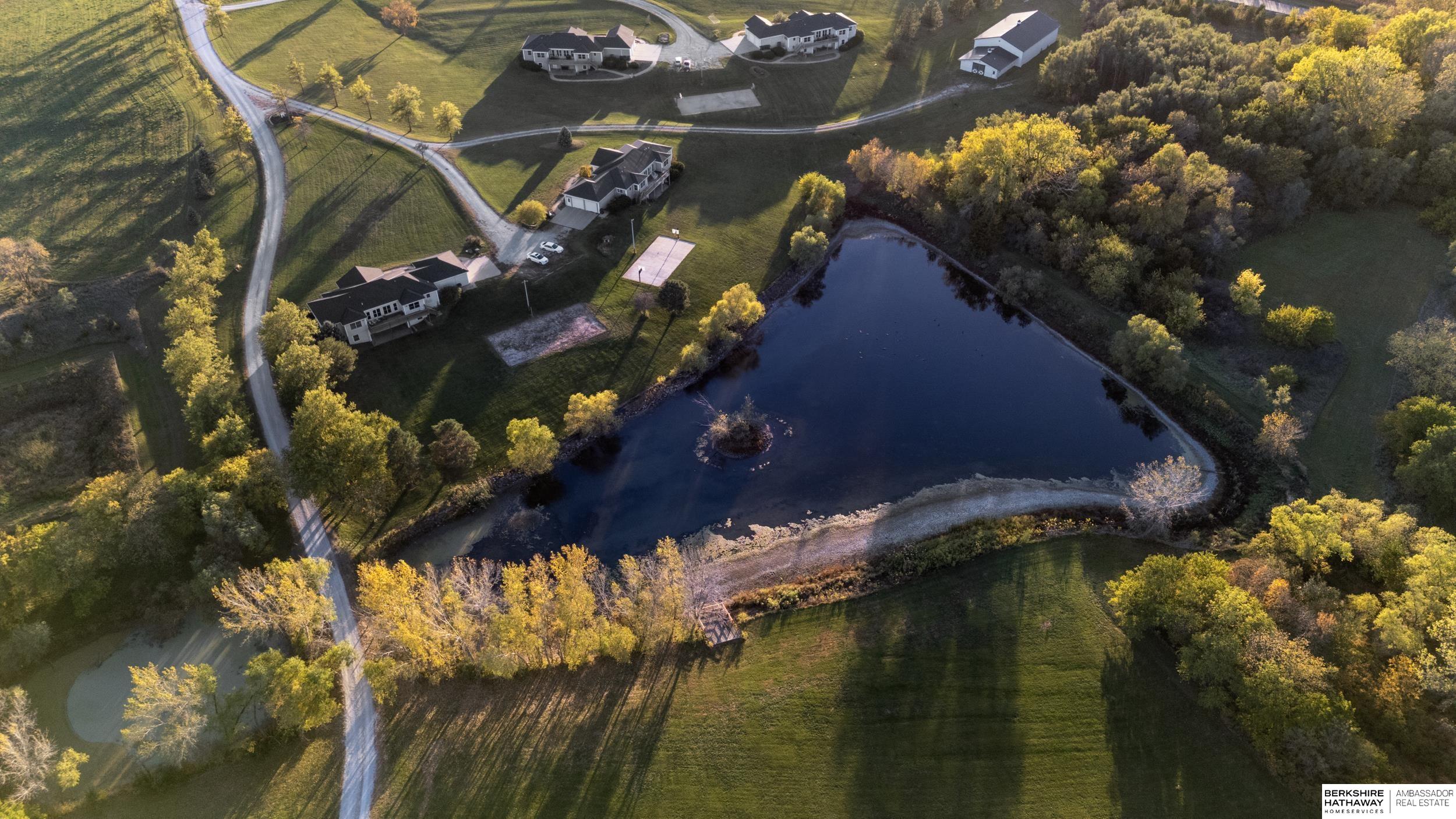 Walton, Nebraska 68461, United States, 8 Bedrooms Bedrooms, ,4 BathroomsBathrooms,Residential,Active,249700