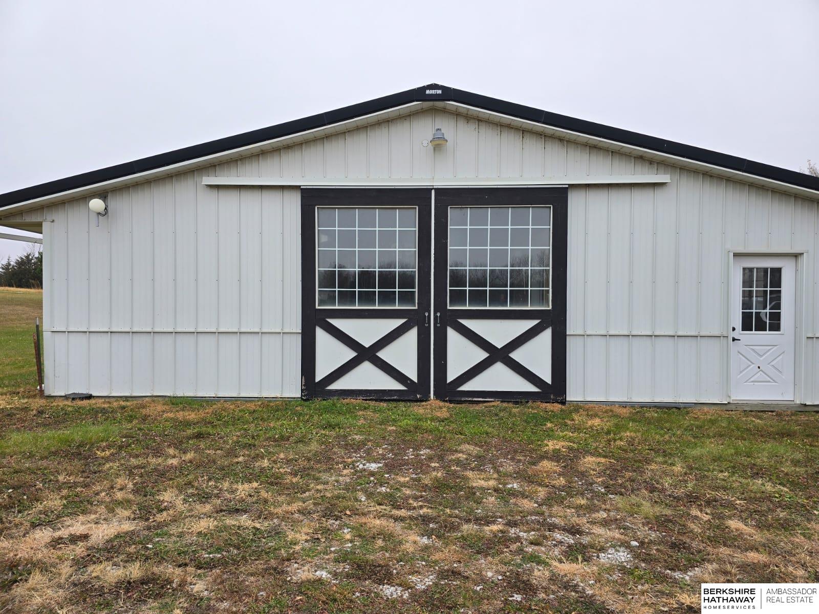 Walton, Nebraska 68461, United States, 8 Bedrooms Bedrooms, ,4 BathroomsBathrooms,Residential,Active,249700