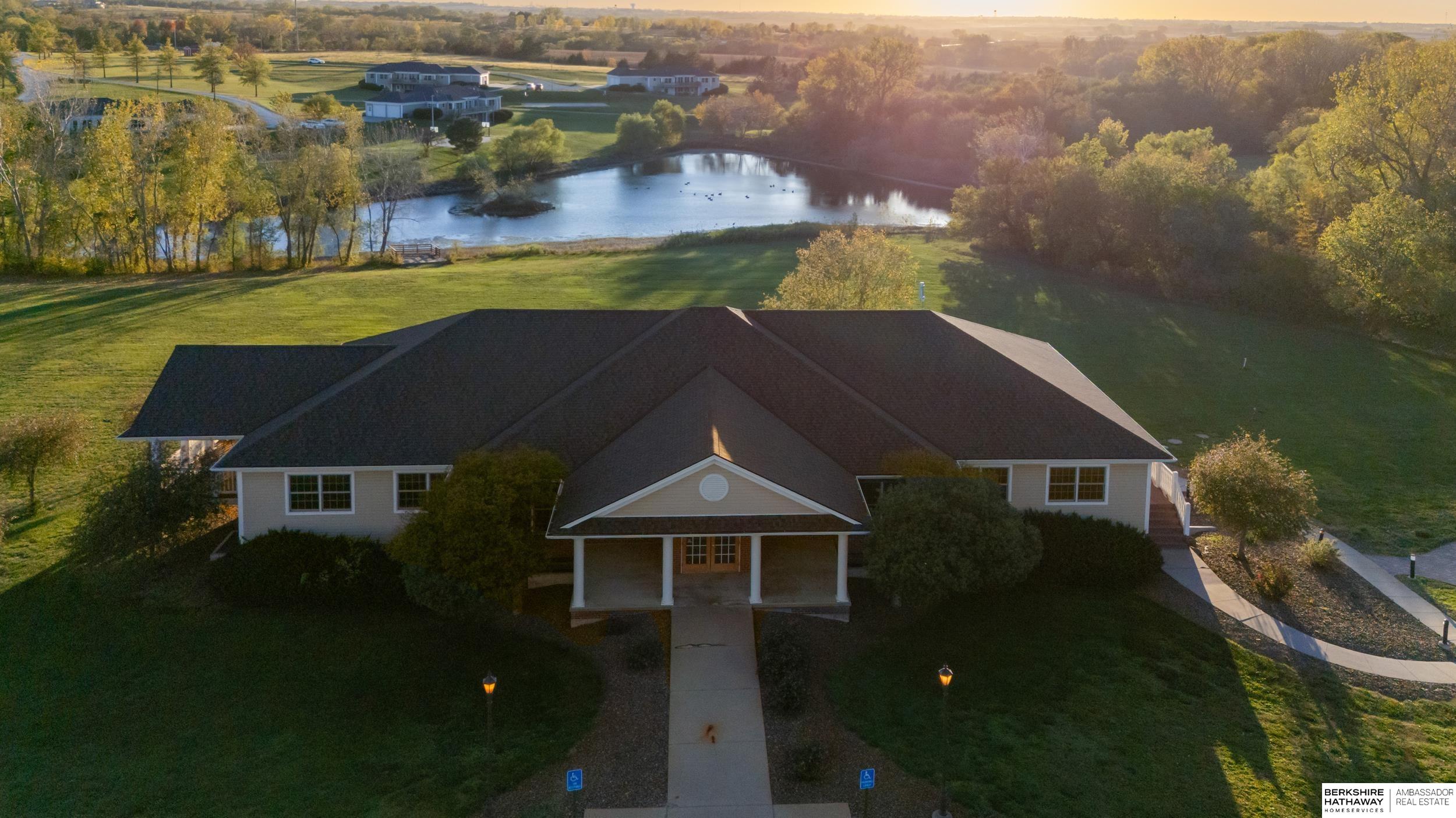 Walton, Nebraska 68461, United States, 8 Bedrooms Bedrooms, ,4 BathroomsBathrooms,Residential,Active,249700