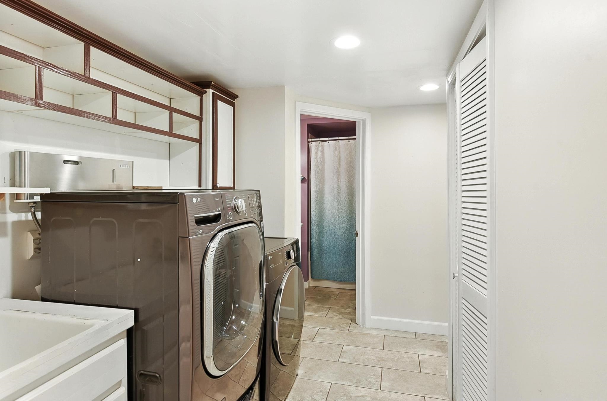 Omaha, Nebraska 68104, United States, 4 Bedrooms Bedrooms, ,2 BathroomsBathrooms,Residential,Active,178487