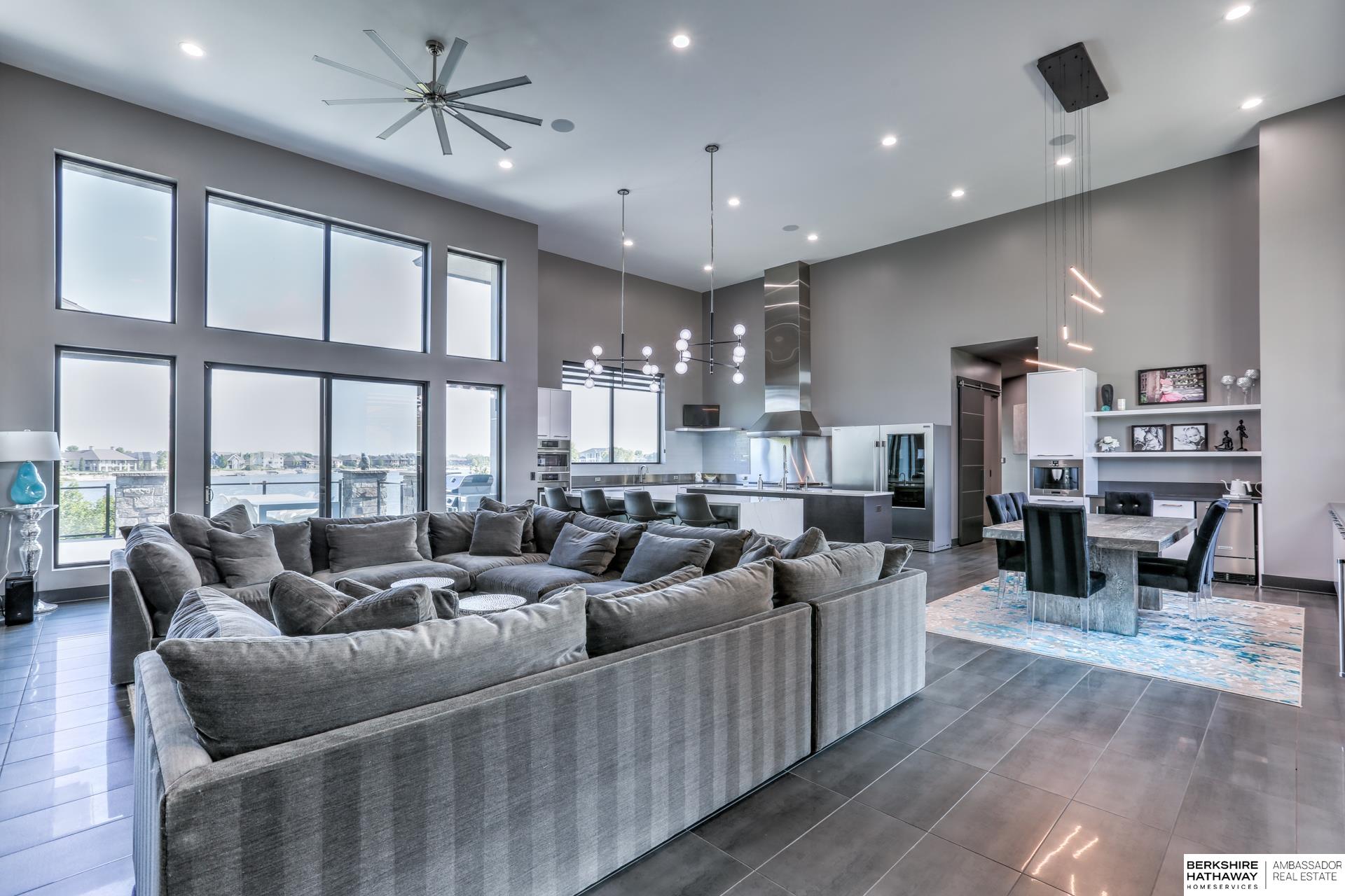 Waterloo, Nebraska 68069, United States, 5 Bedrooms Bedrooms, ,6 BathroomsBathrooms,Residential,Active,99629