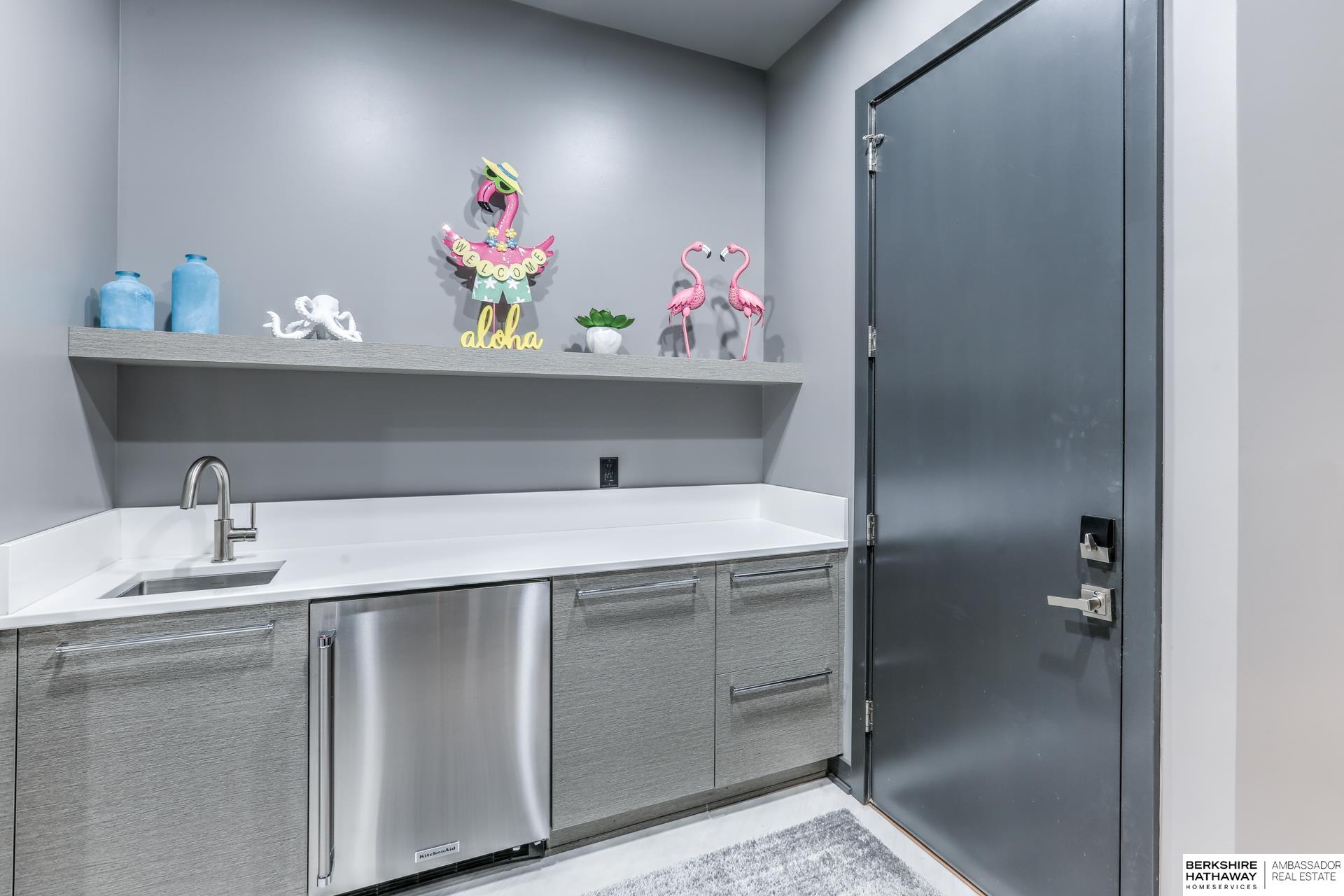 Waterloo, Nebraska 68069, United States, 5 Bedrooms Bedrooms, ,6 BathroomsBathrooms,Residential,Active,99629