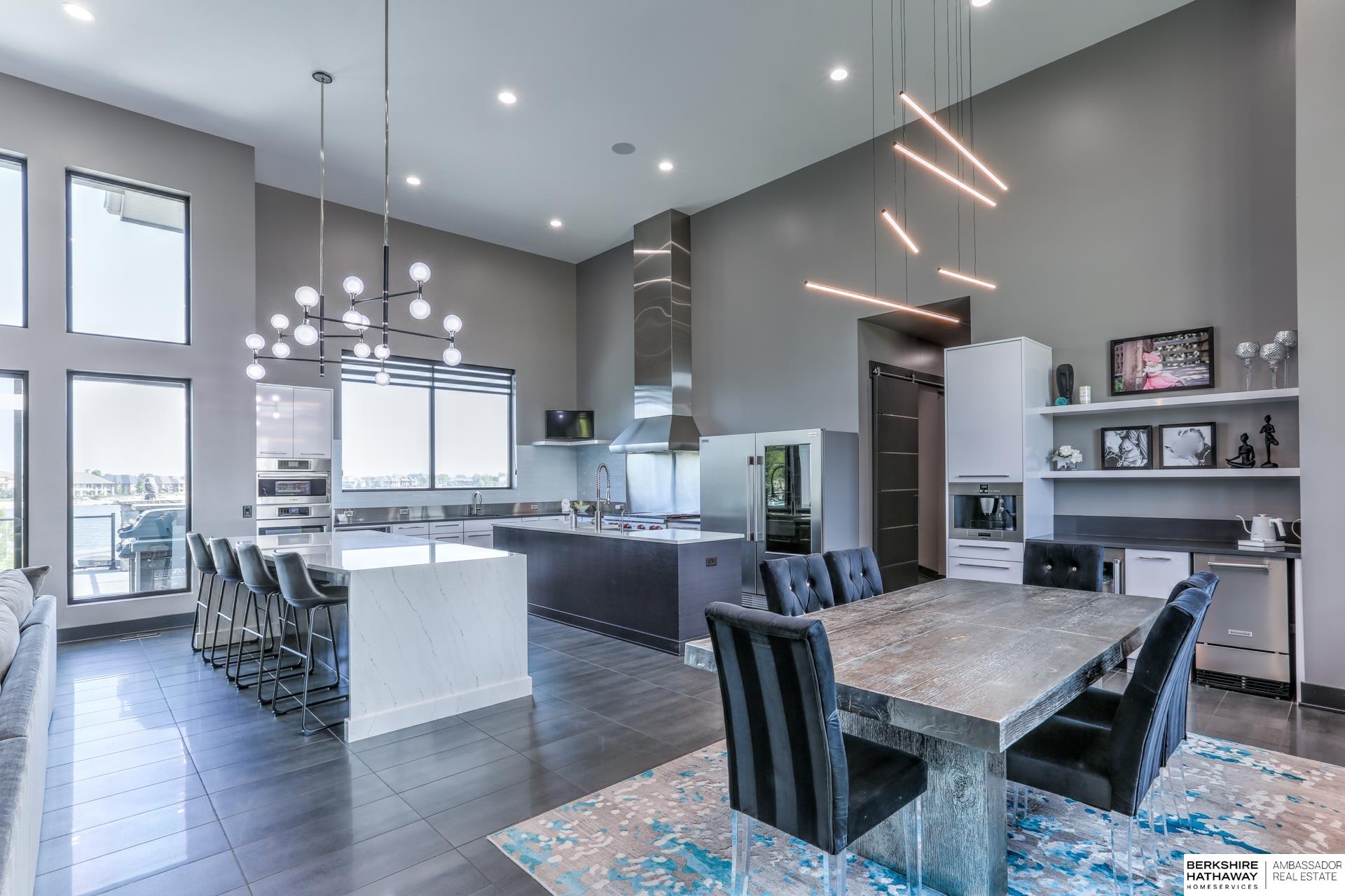 Waterloo, Nebraska 68069, United States, 5 Bedrooms Bedrooms, ,6 BathroomsBathrooms,Residential,Active,99629