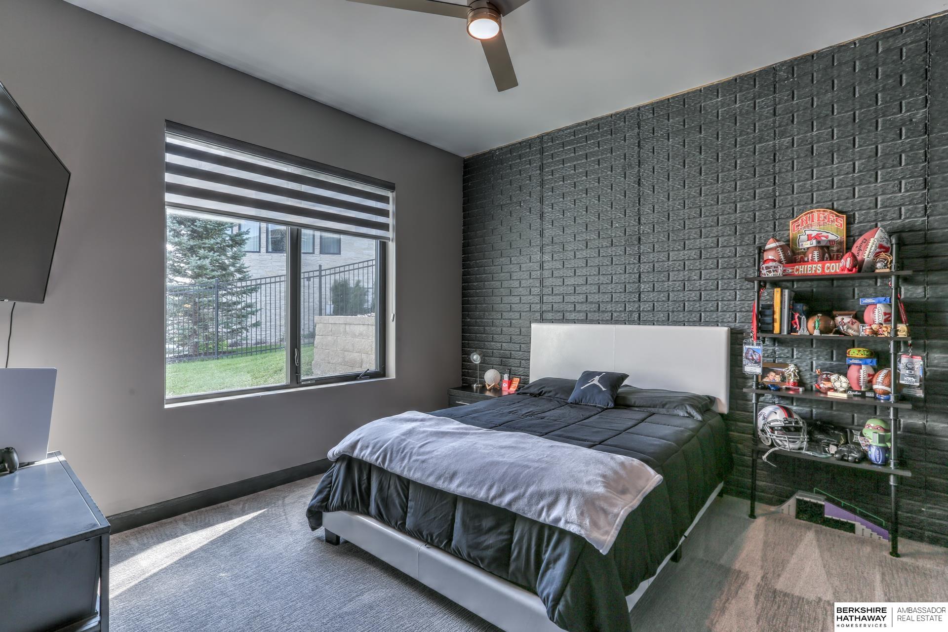 Waterloo, Nebraska 68069, United States, 5 Bedrooms Bedrooms, ,6 BathroomsBathrooms,Residential,Active,99629