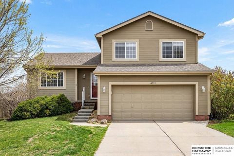 Photo of 4311 N 171st Street, Omaha, NE 68116 (MLS # 22608883)