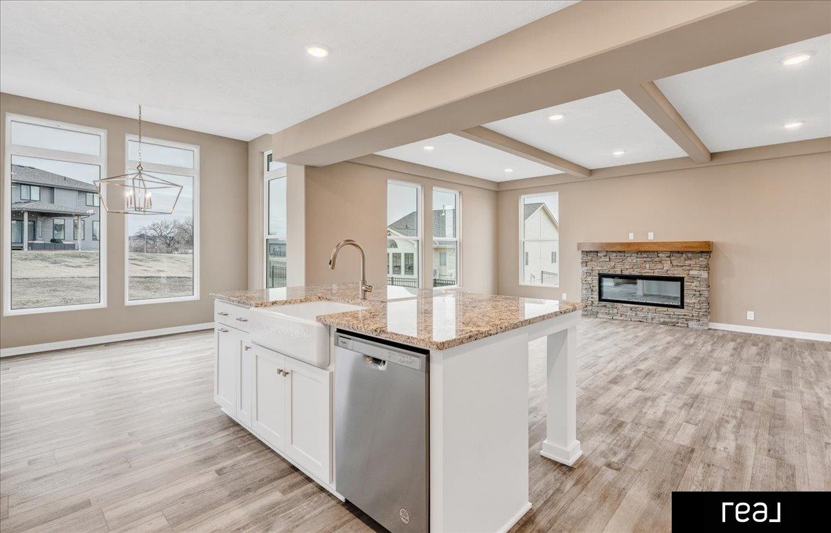 Papillion, Nebraska 68138, United States, 4 Bedrooms Bedrooms, ,2 BathroomsBathrooms,Residential,Active,204310