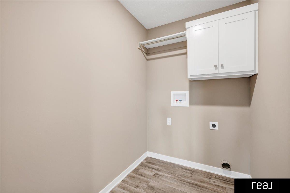 Papillion, Nebraska 68138, United States, 4 Bedrooms Bedrooms, ,2 BathroomsBathrooms,Residential,Active,204310