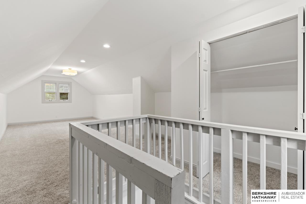 Omaha, Nebraska 68104, United States, 3 Bedrooms Bedrooms, ,2 BathroomsBathrooms,Residential,Active,136380