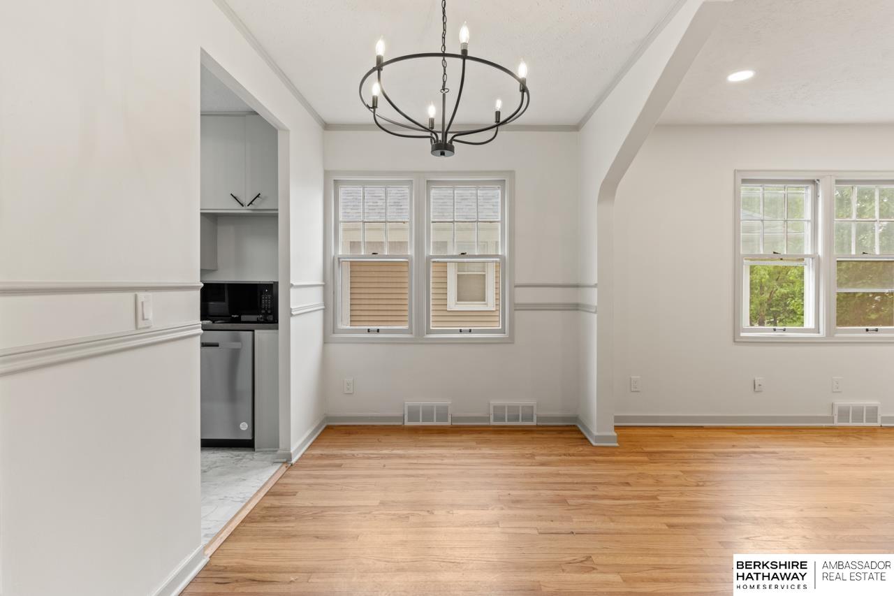 Omaha, Nebraska 68104, United States, 3 Bedrooms Bedrooms, ,2 BathroomsBathrooms,Residential,Active,136380