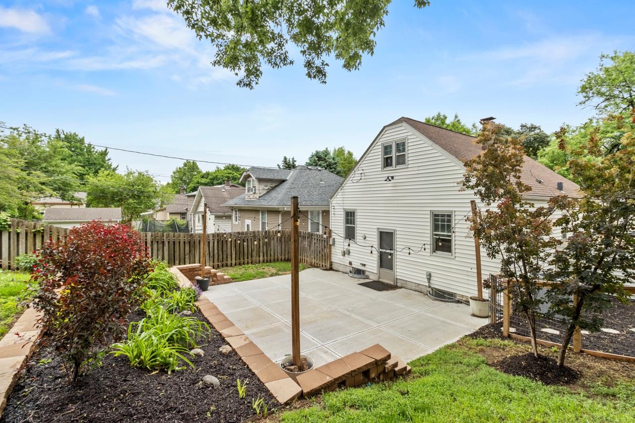 Omaha, Nebraska 68104, United States, 3 Bedrooms Bedrooms, ,2 BathroomsBathrooms,Residential,Active,136380