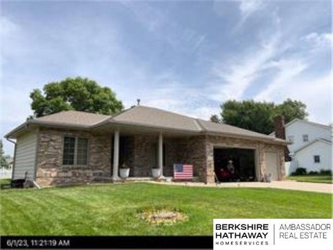 Photo of 20614 Antler Street, Omaha, NE 68022 (MLS # 22619646)