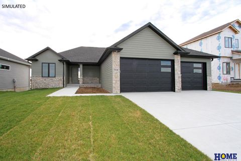 Photo of 3622 Wilderness Hills Boulevard, Lincoln, NE 68516 (MLS # 22609659)