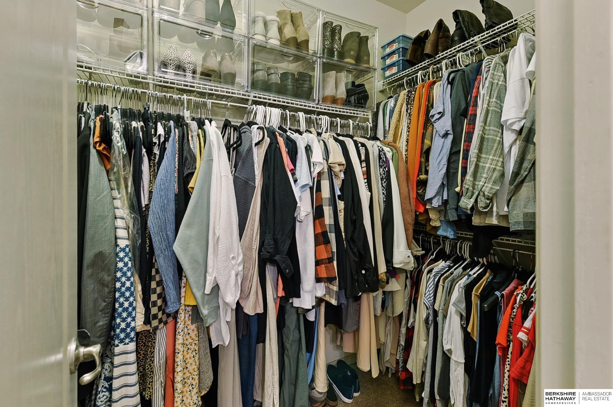 Omaha, Nebraska 68164, United States, 3 Bedrooms Bedrooms, ,2 BathroomsBathrooms,Residential,Pending,187522