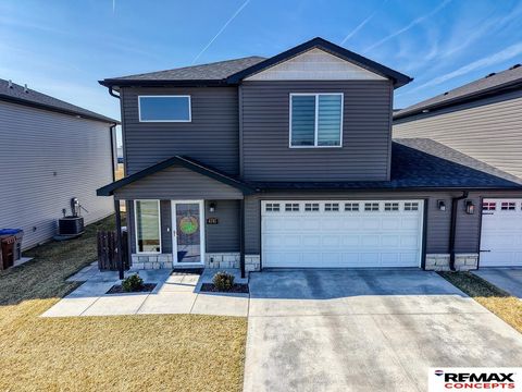 Photo of 4741 N 35th Street, Lincoln, NE 68504 (MLS # 22608500)