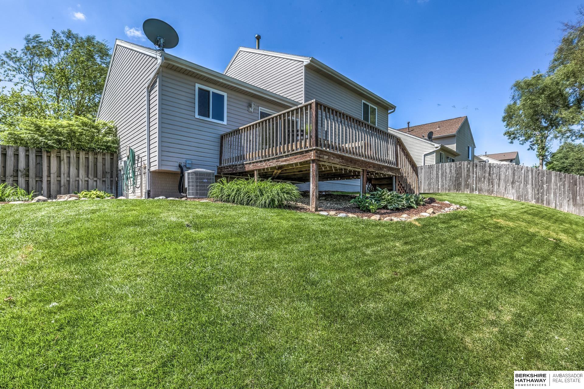 Omaha, Nebraska 68136, United States, 3 Bedrooms Bedrooms, ,4 BathroomsBathrooms,Residential,Pending,131362