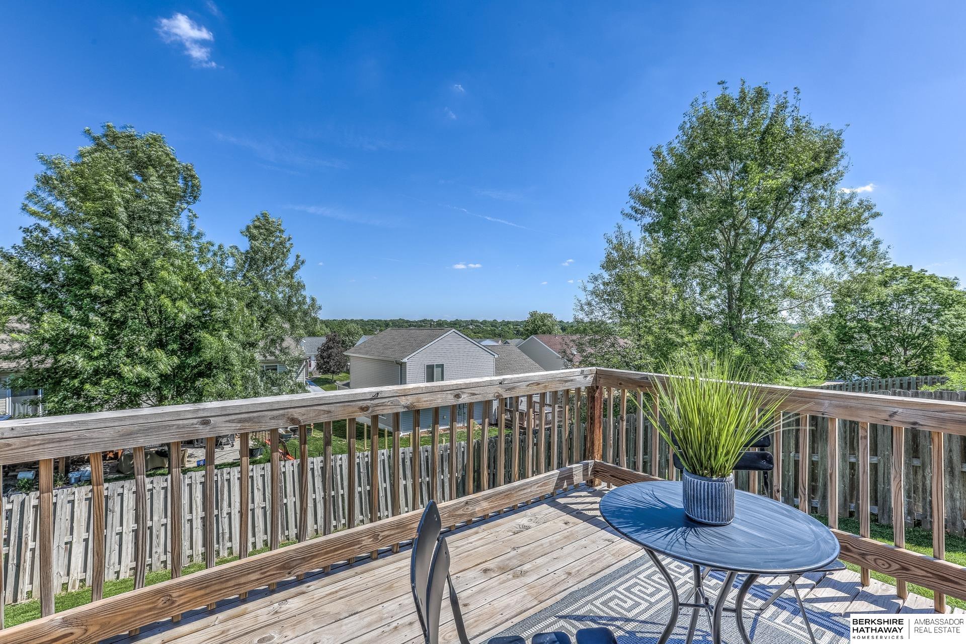 Omaha, Nebraska 68136, United States, 3 Bedrooms Bedrooms, ,4 BathroomsBathrooms,Residential,Pending,131362