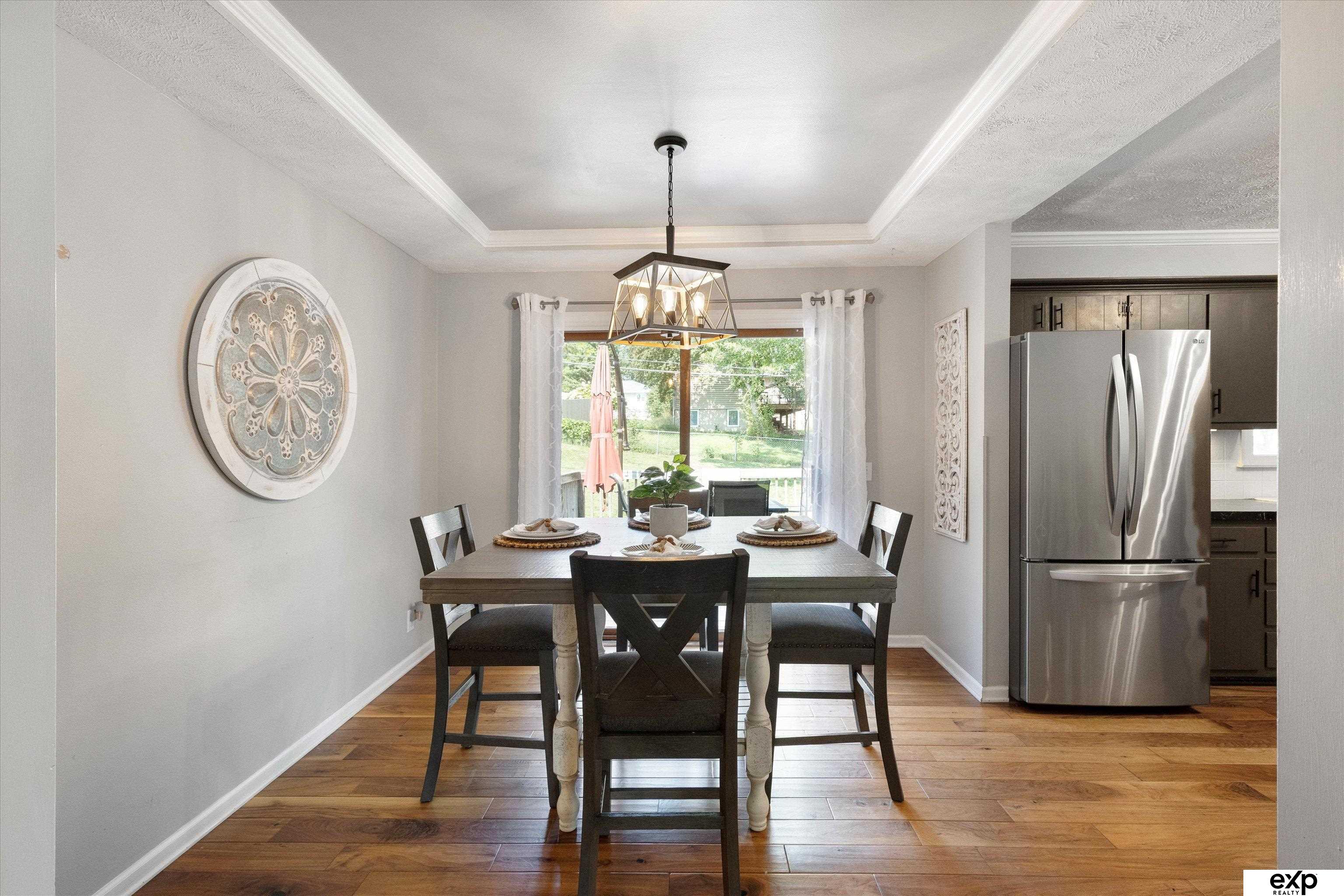 Omaha, Nebraska 68130, United States, 3 Bedrooms Bedrooms, ,2 BathroomsBathrooms,Residential,Pending,204791