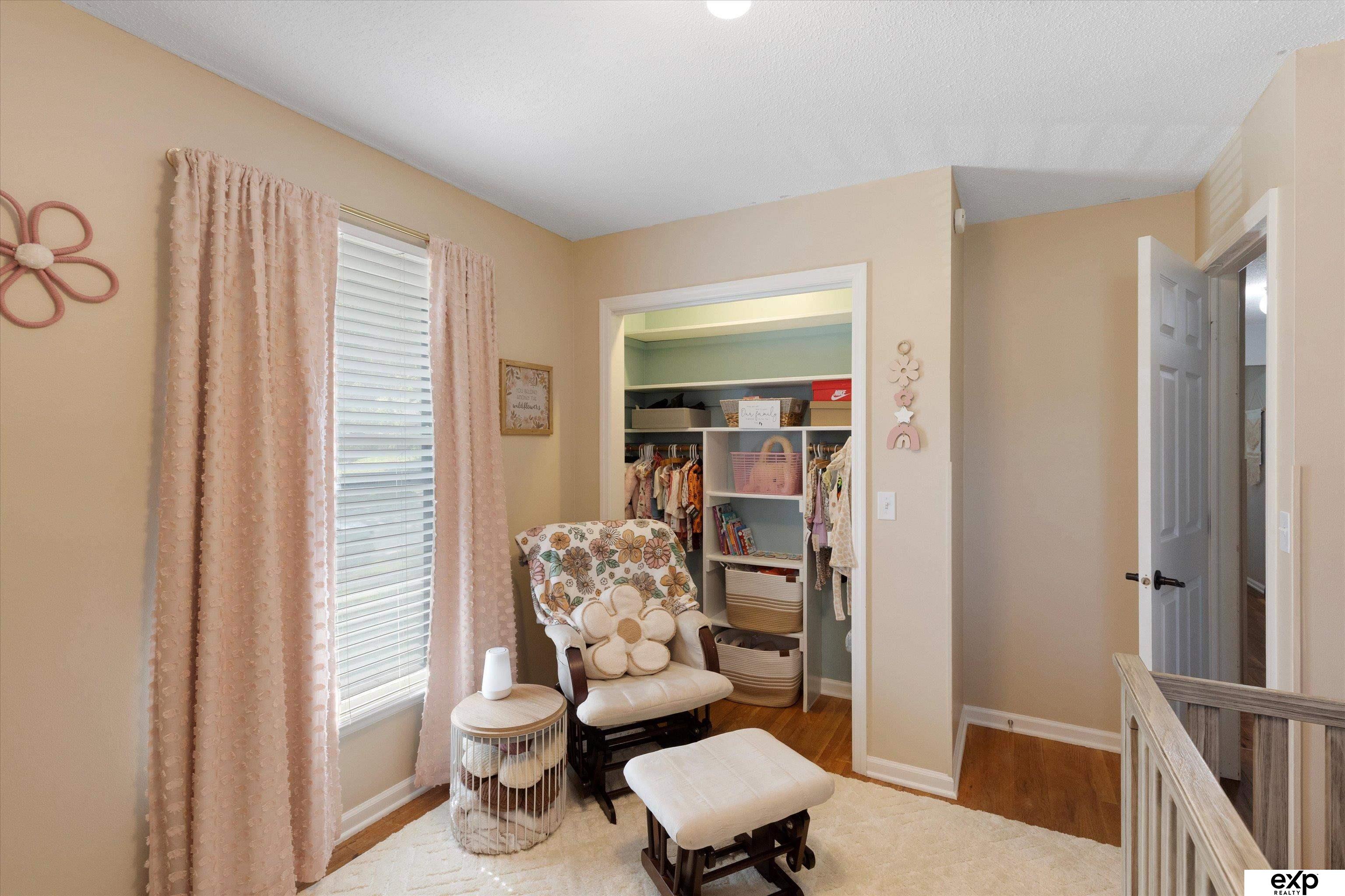 Omaha, Nebraska 68130, United States, 3 Bedrooms Bedrooms, ,2 BathroomsBathrooms,Residential,Pending,204791