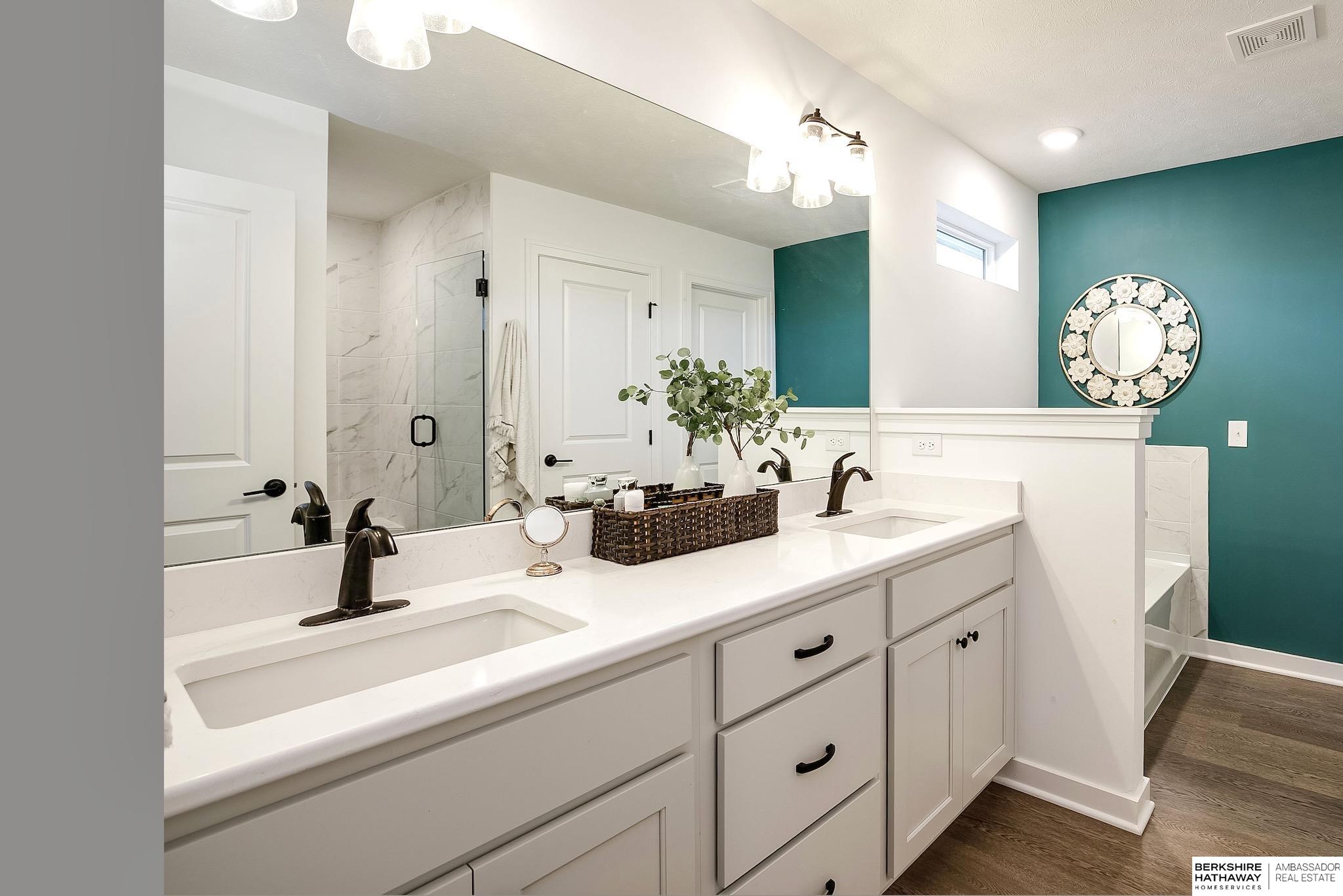 Elkhorn, Nebraska 68022, United States, 4 Bedrooms Bedrooms, ,3 BathroomsBathrooms,Residential,Active,230287