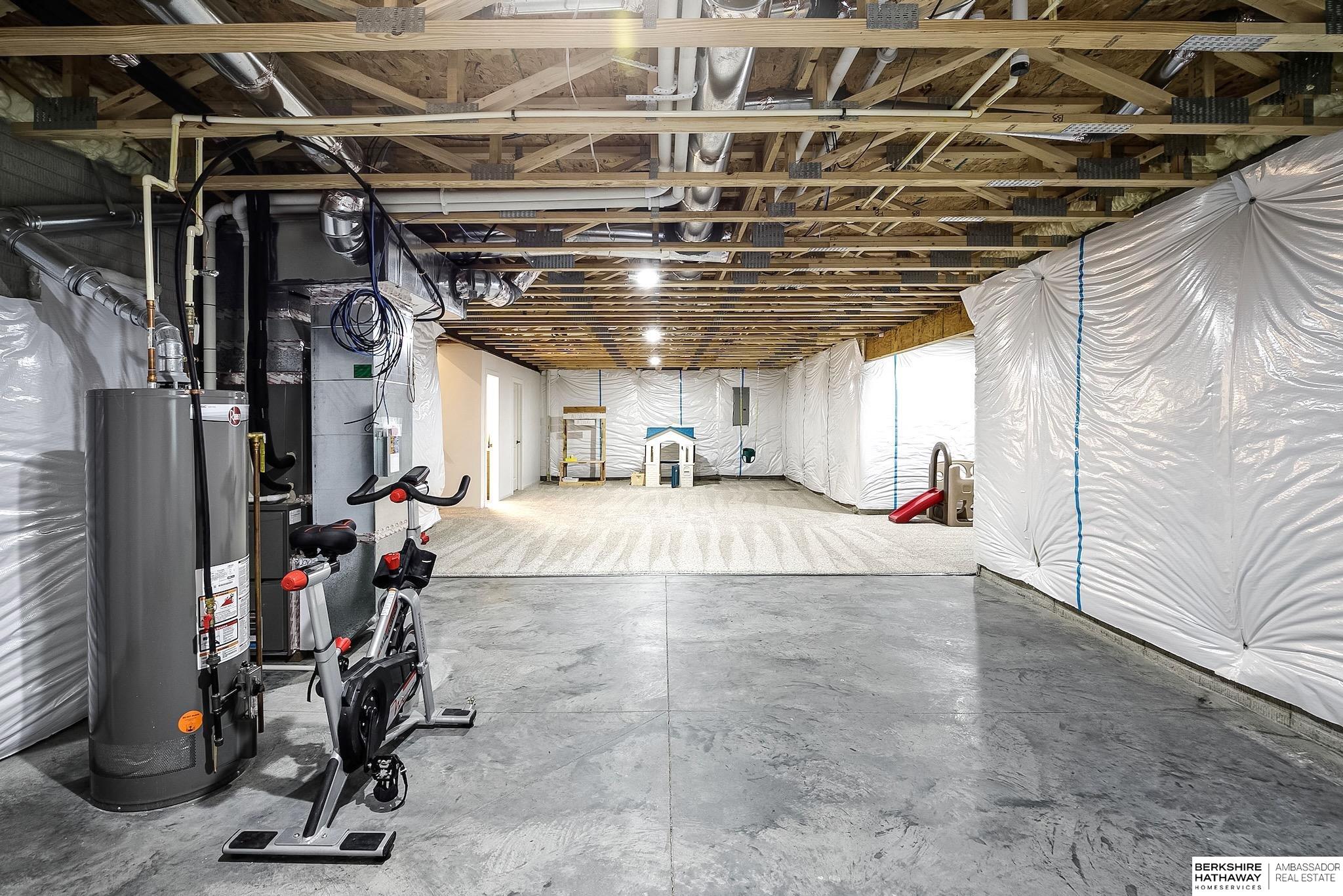 Elkhorn, Nebraska 68022, United States, 4 Bedrooms Bedrooms, ,3 BathroomsBathrooms,Residential,Active,230287