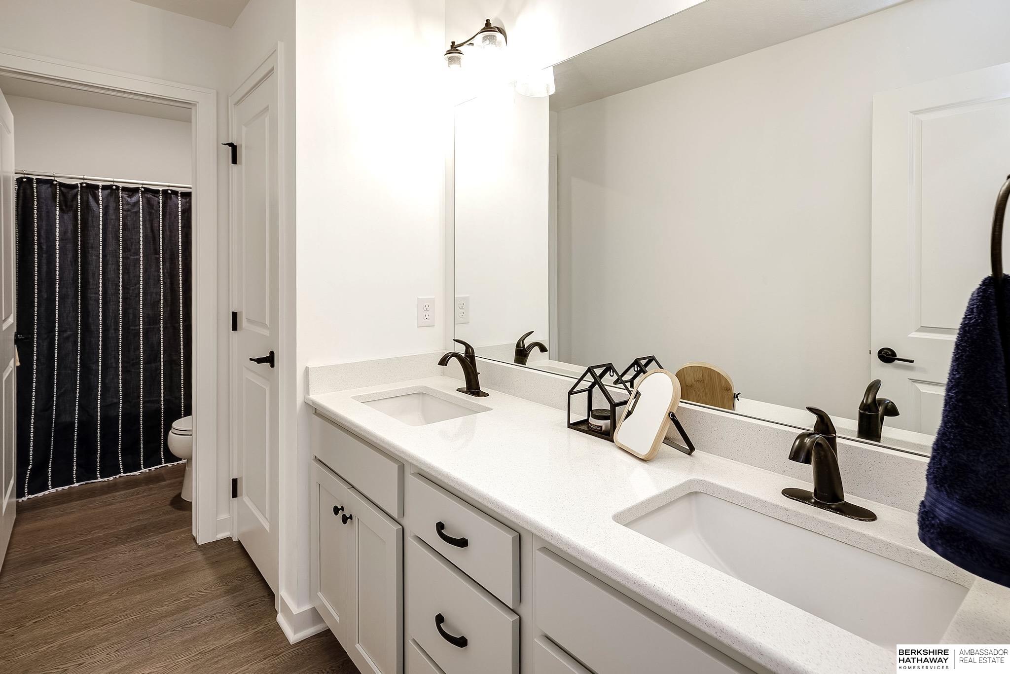 Elkhorn, Nebraska 68022, United States, 4 Bedrooms Bedrooms, ,3 BathroomsBathrooms,Residential,Active,230287