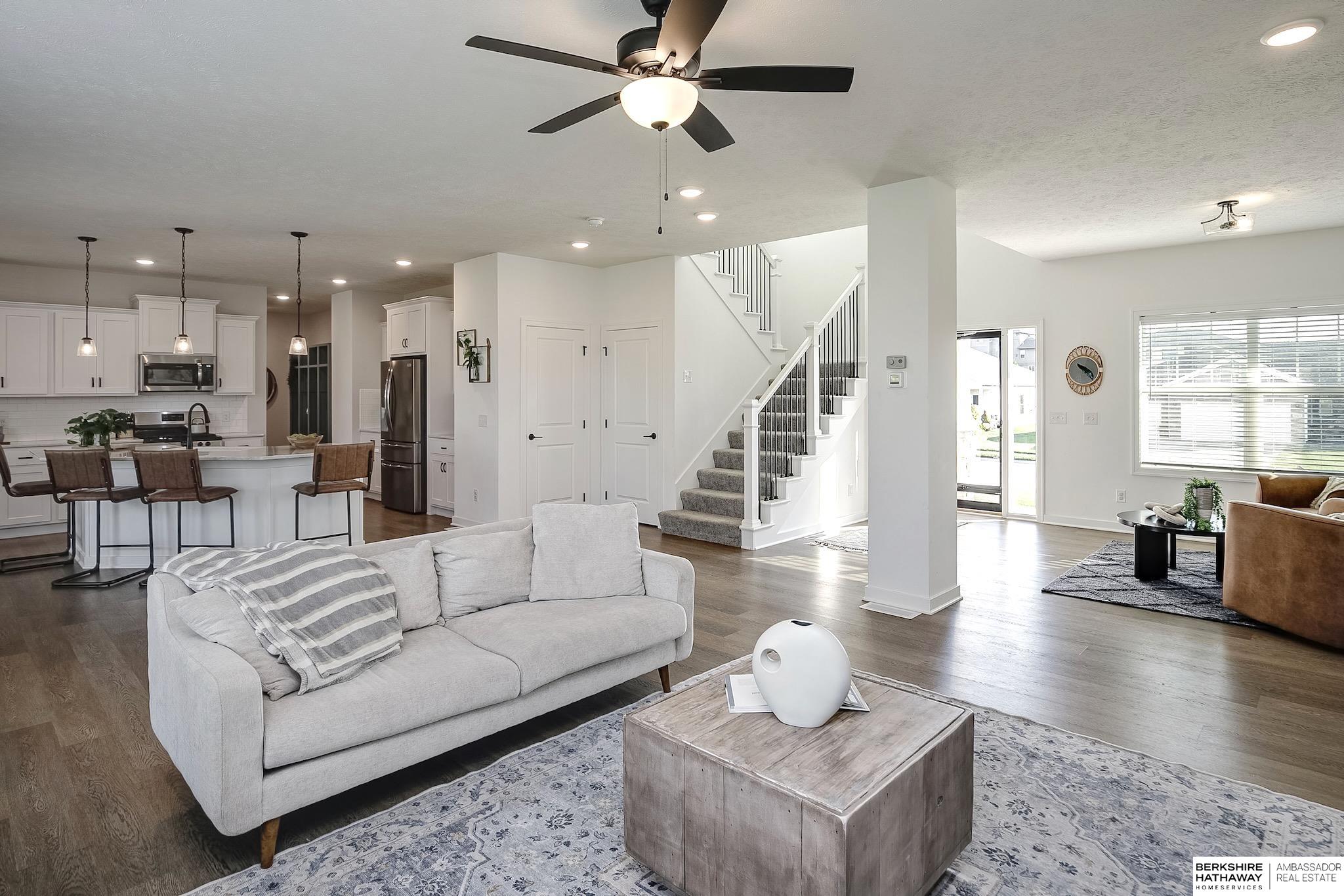 Elkhorn, Nebraska 68022, United States, 4 Bedrooms Bedrooms, ,3 BathroomsBathrooms,Residential,Active,230287