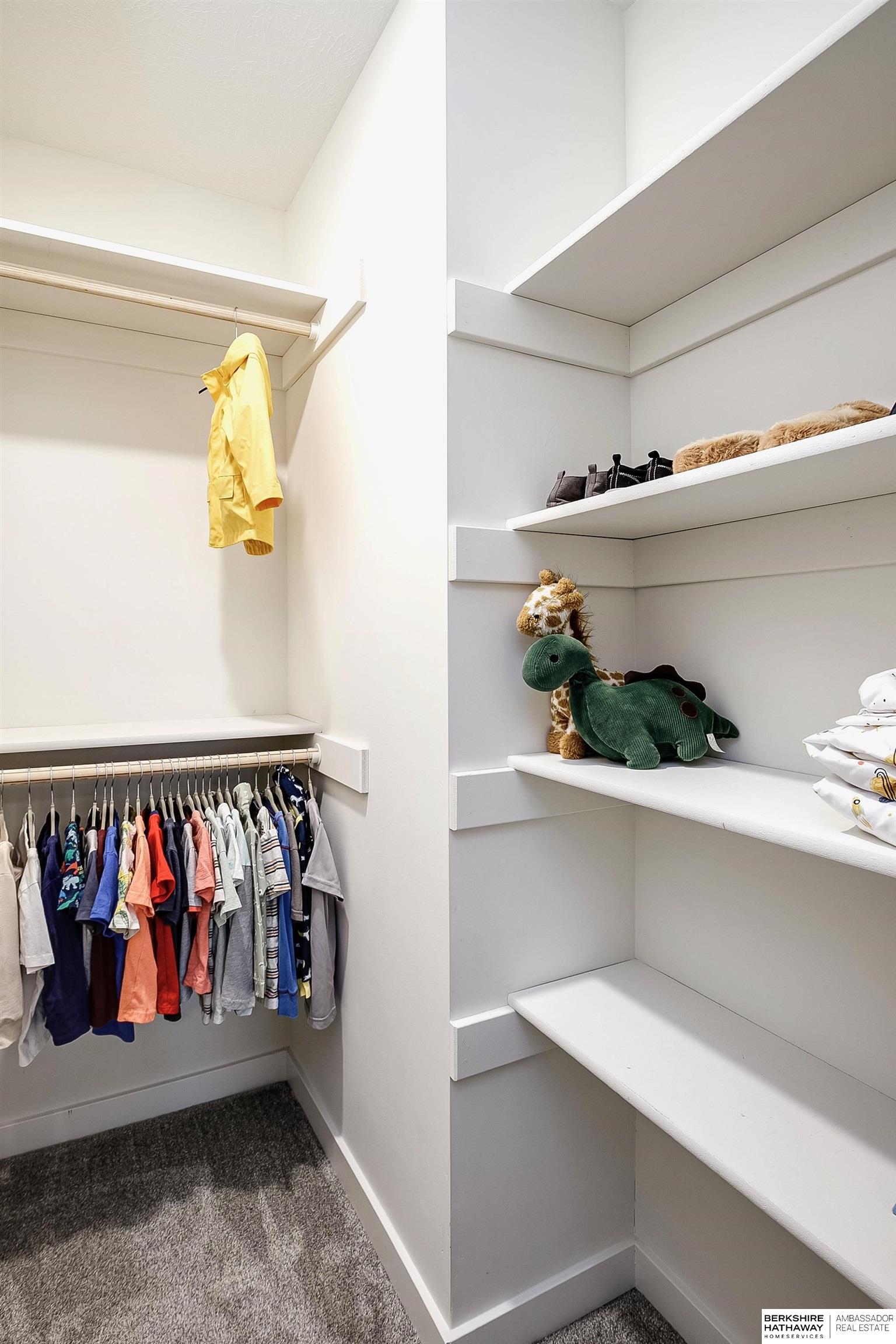 Elkhorn, Nebraska 68022, United States, 4 Bedrooms Bedrooms, ,3 BathroomsBathrooms,Residential,Active,230287