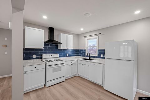 Photo of 7347 S 72nd Avenue, La Vista, NE 68128 (MLS # 22602797)