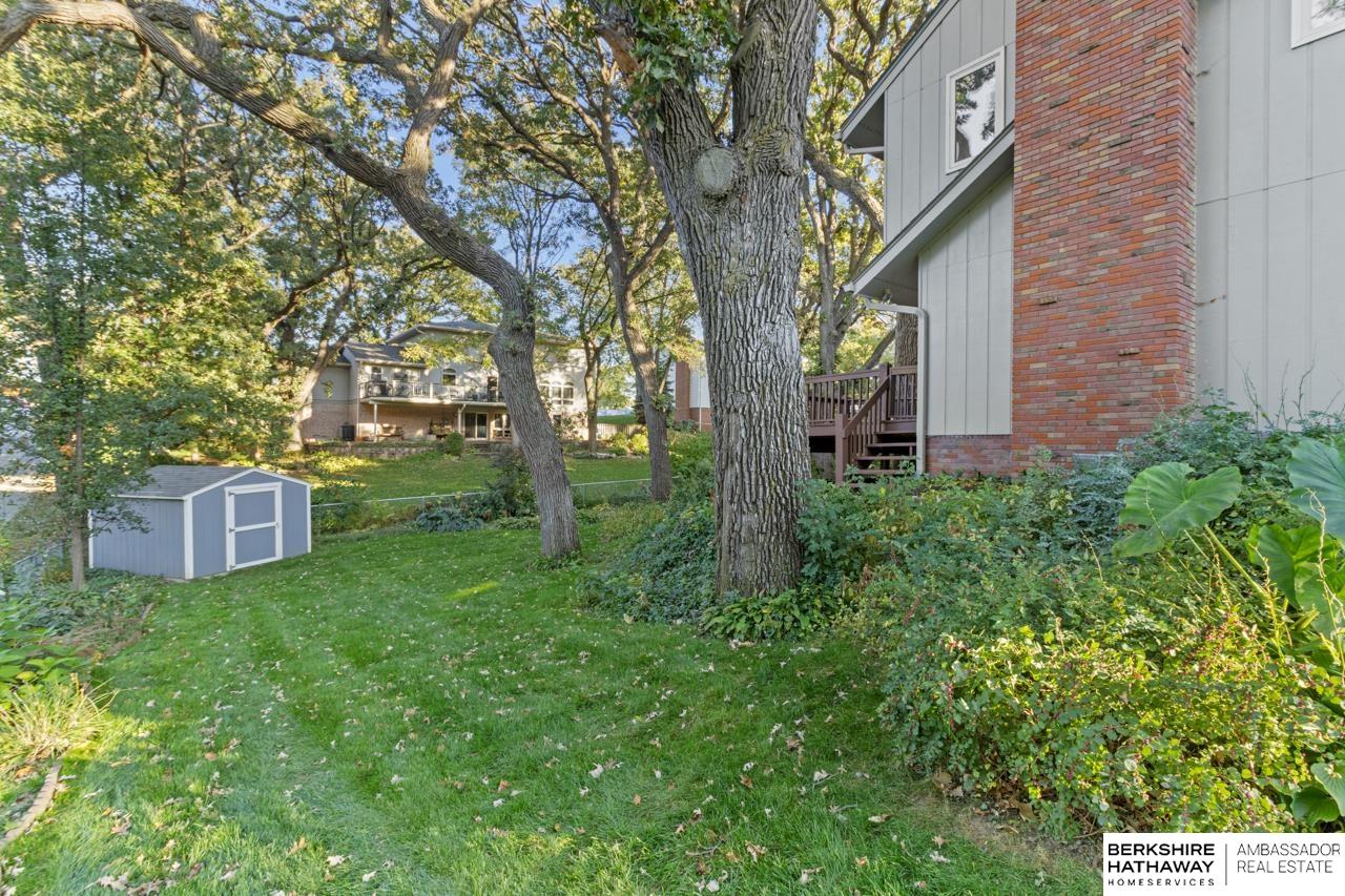 Omaha, Nebraska 68124, United States, 4 Bedrooms Bedrooms, ,2 BathroomsBathrooms,Residential,Active,233588