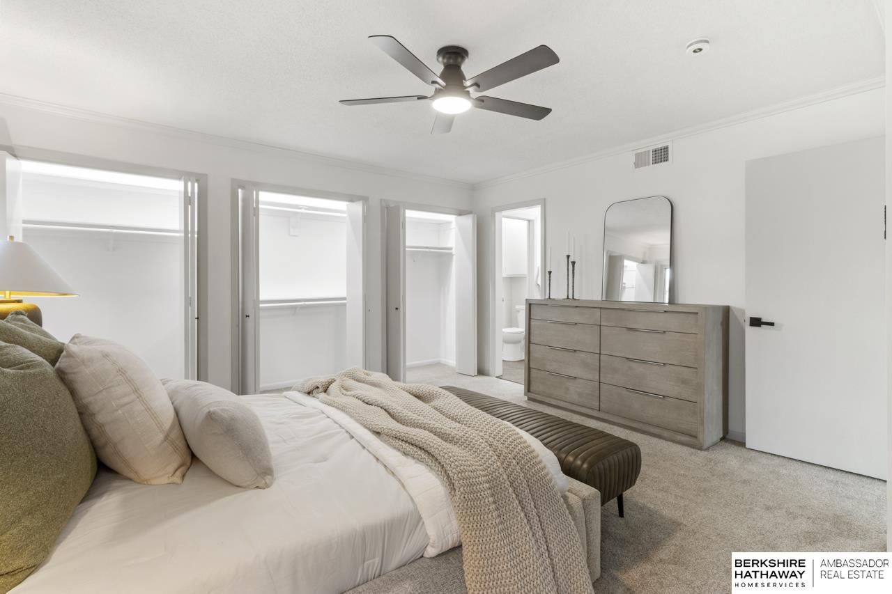 Omaha, Nebraska 68124, United States, 4 Bedrooms Bedrooms, ,2 BathroomsBathrooms,Residential,Active,233588