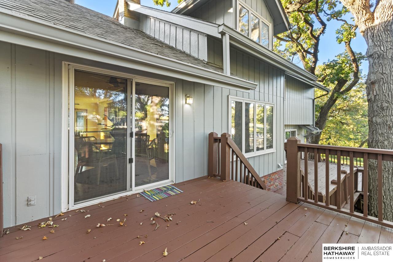 Omaha, Nebraska 68124, United States, 4 Bedrooms Bedrooms, ,2 BathroomsBathrooms,Residential,Active,233588