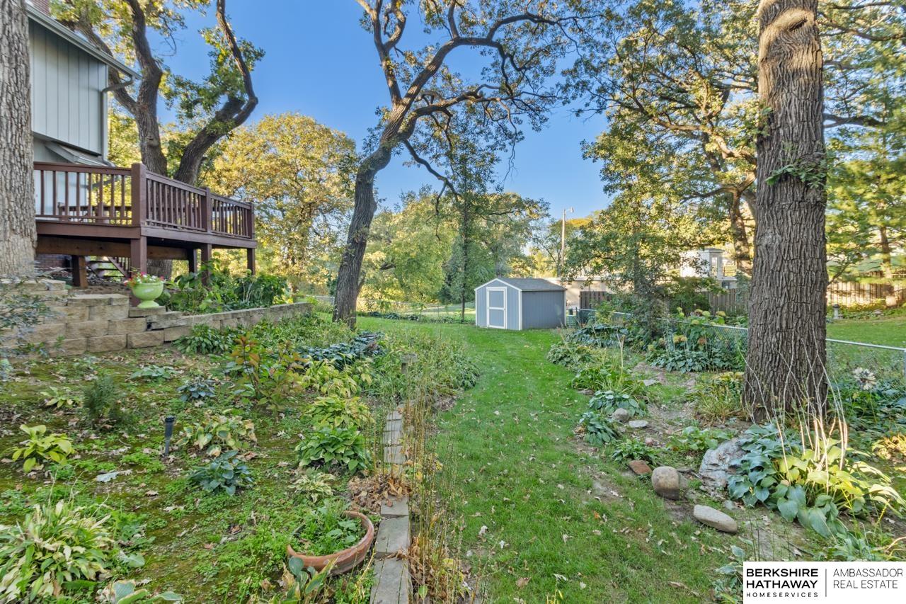 Omaha, Nebraska 68124, United States, 4 Bedrooms Bedrooms, ,2 BathroomsBathrooms,Residential,Active,233588