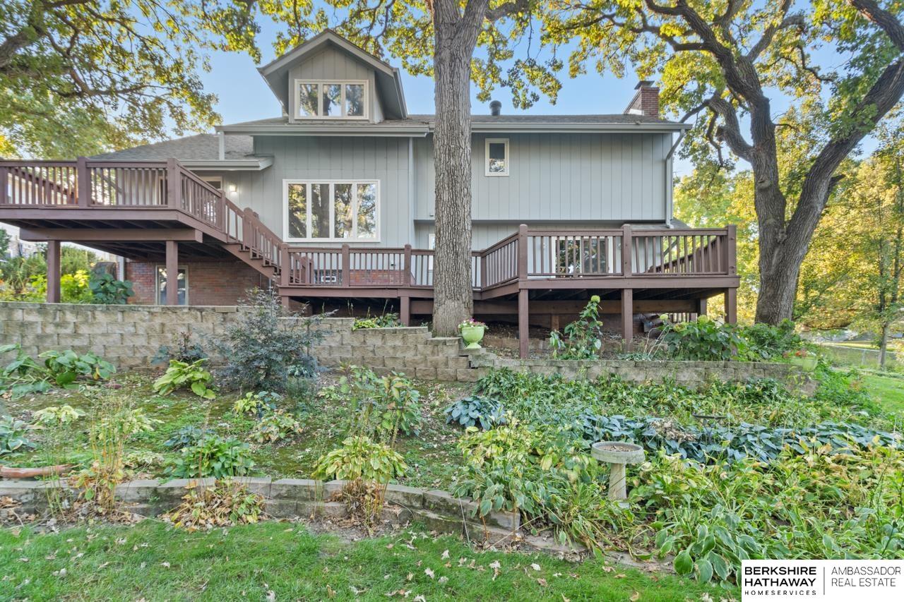 Omaha, Nebraska 68124, United States, 4 Bedrooms Bedrooms, ,2 BathroomsBathrooms,Residential,Active,233588