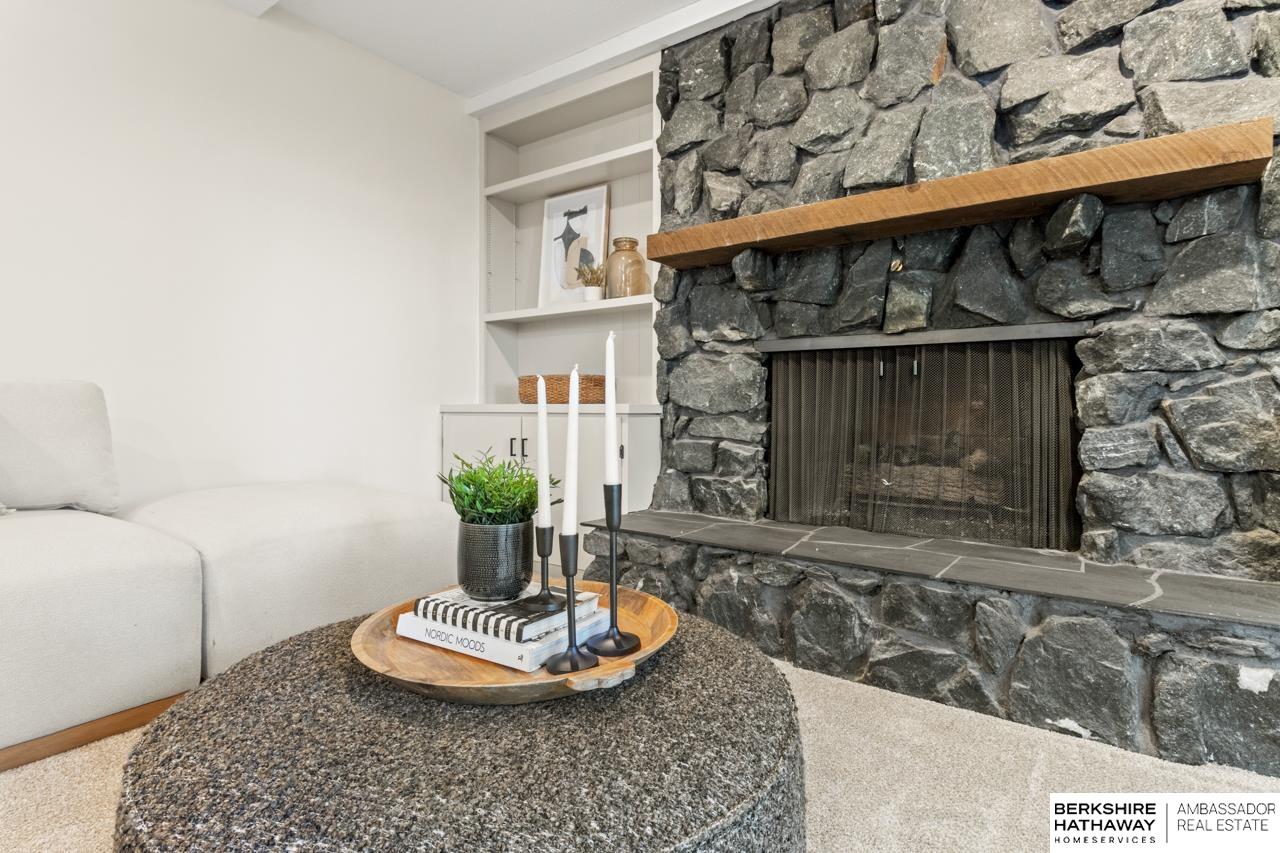 Omaha, Nebraska 68124, United States, 4 Bedrooms Bedrooms, ,2 BathroomsBathrooms,Residential,Active,233588