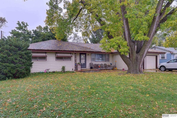 2031 N 94TH ST, OMAHA, NE 68134 - Image fddefb65077ad9840918c2360a8e6afb/2032242561