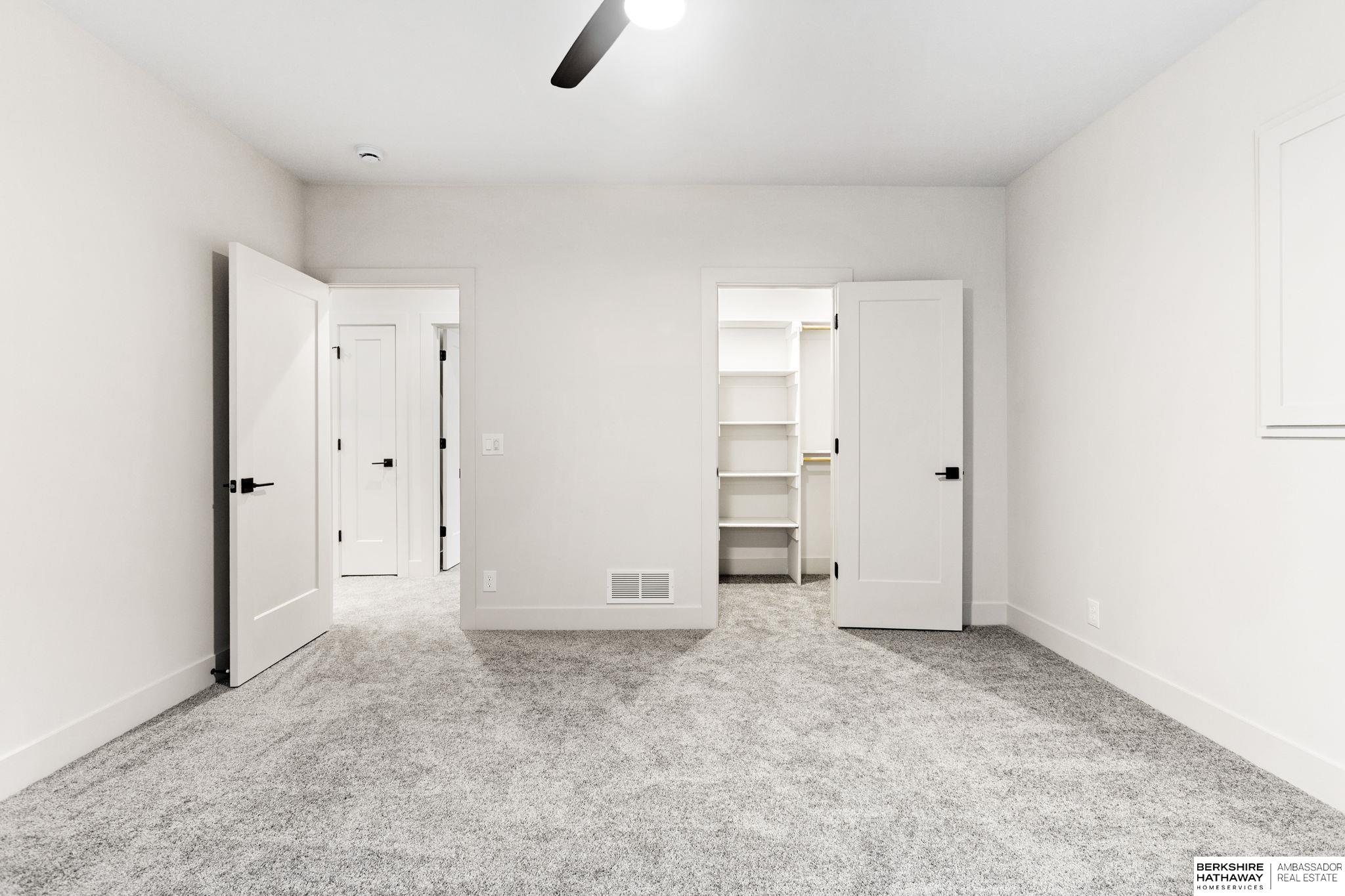 Elkhorn, Nebraska 68022, United States, 5 Bedrooms Bedrooms, ,3 BathroomsBathrooms,Residential,Active,228813