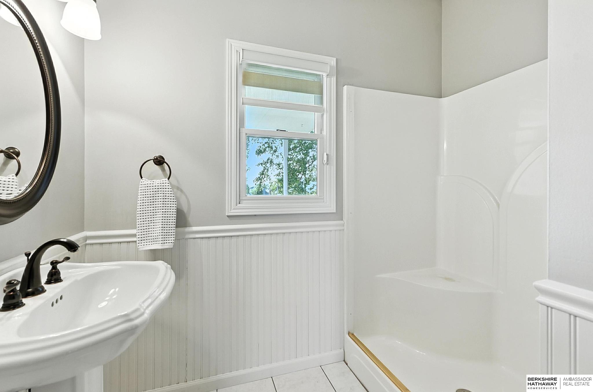 Bennington, Nebraska 68007, United States, 4 Bedrooms Bedrooms, ,4 BathroomsBathrooms,Residential,Active,174553