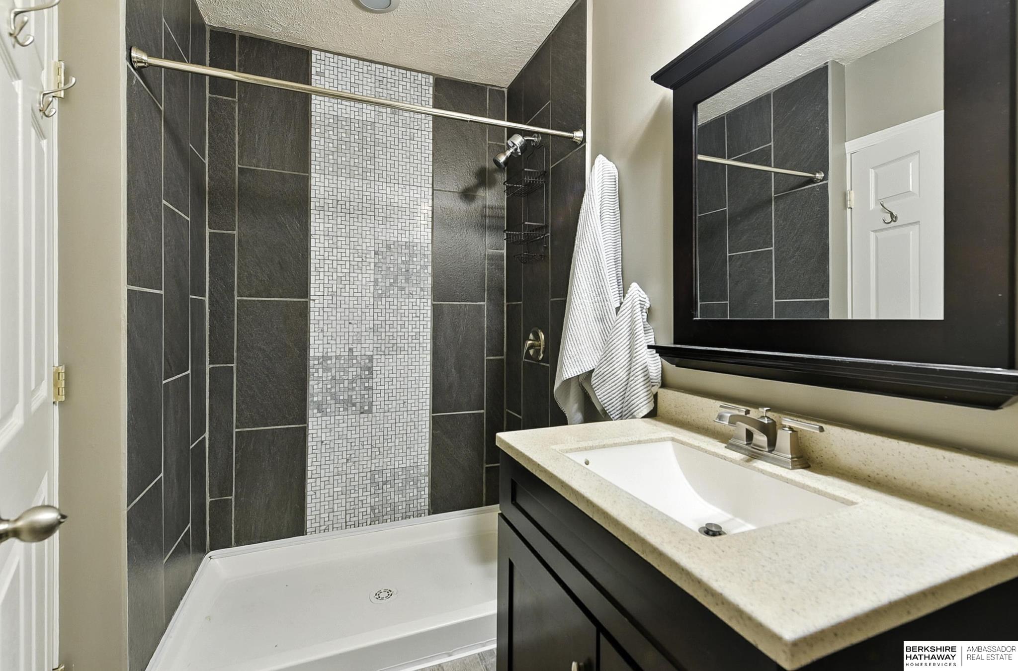 Bennington, Nebraska 68007, United States, 4 Bedrooms Bedrooms, ,4 BathroomsBathrooms,Residential,Active,174553