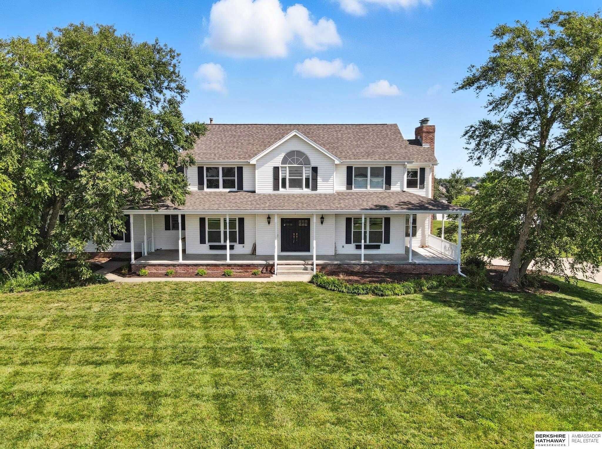 Bennington, Nebraska 68007, United States, 4 Bedrooms Bedrooms, ,4 BathroomsBathrooms,Residential,Active,174553