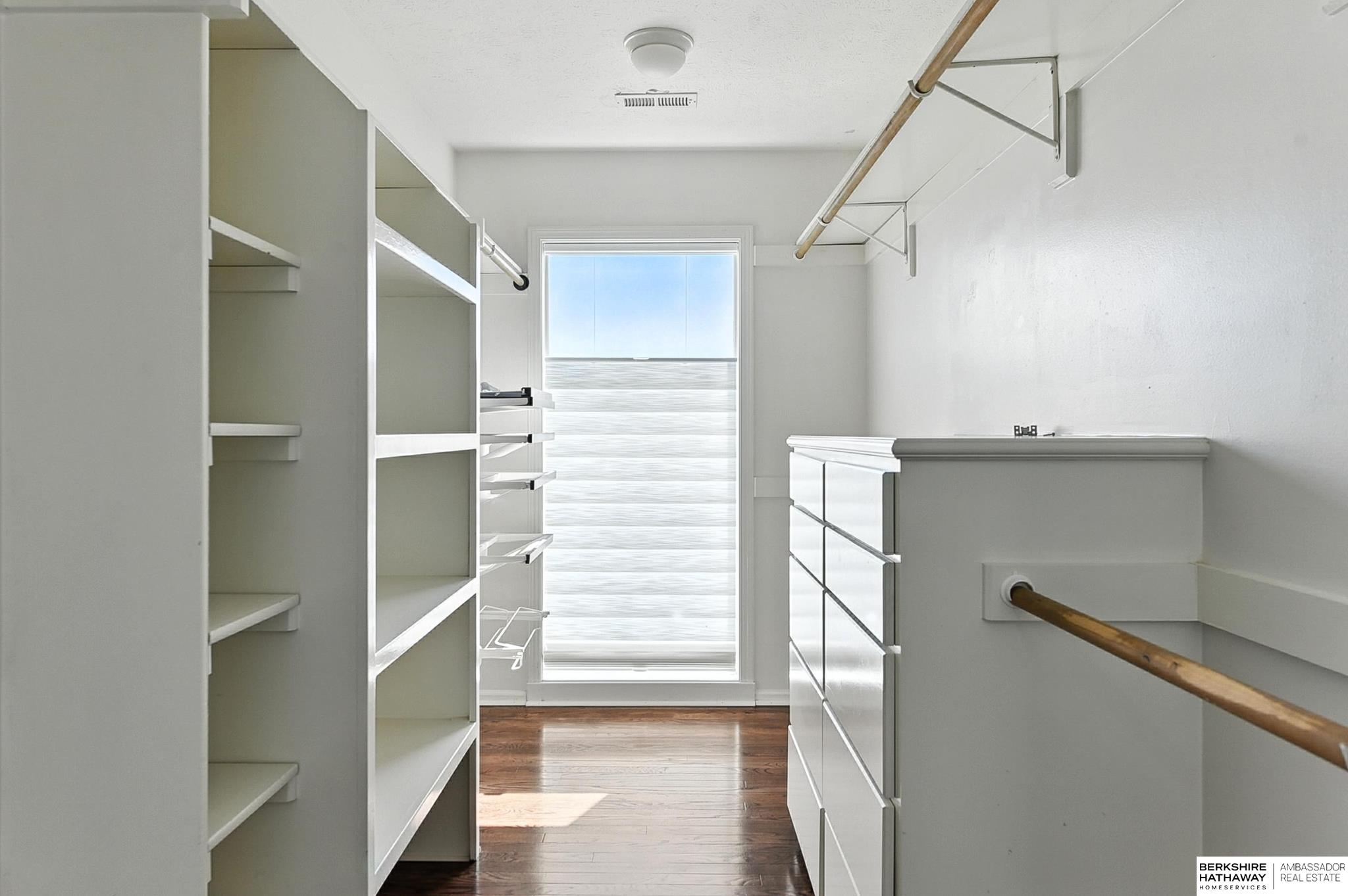 Bennington, Nebraska 68007, United States, 4 Bedrooms Bedrooms, ,4 BathroomsBathrooms,Residential,Active,174553