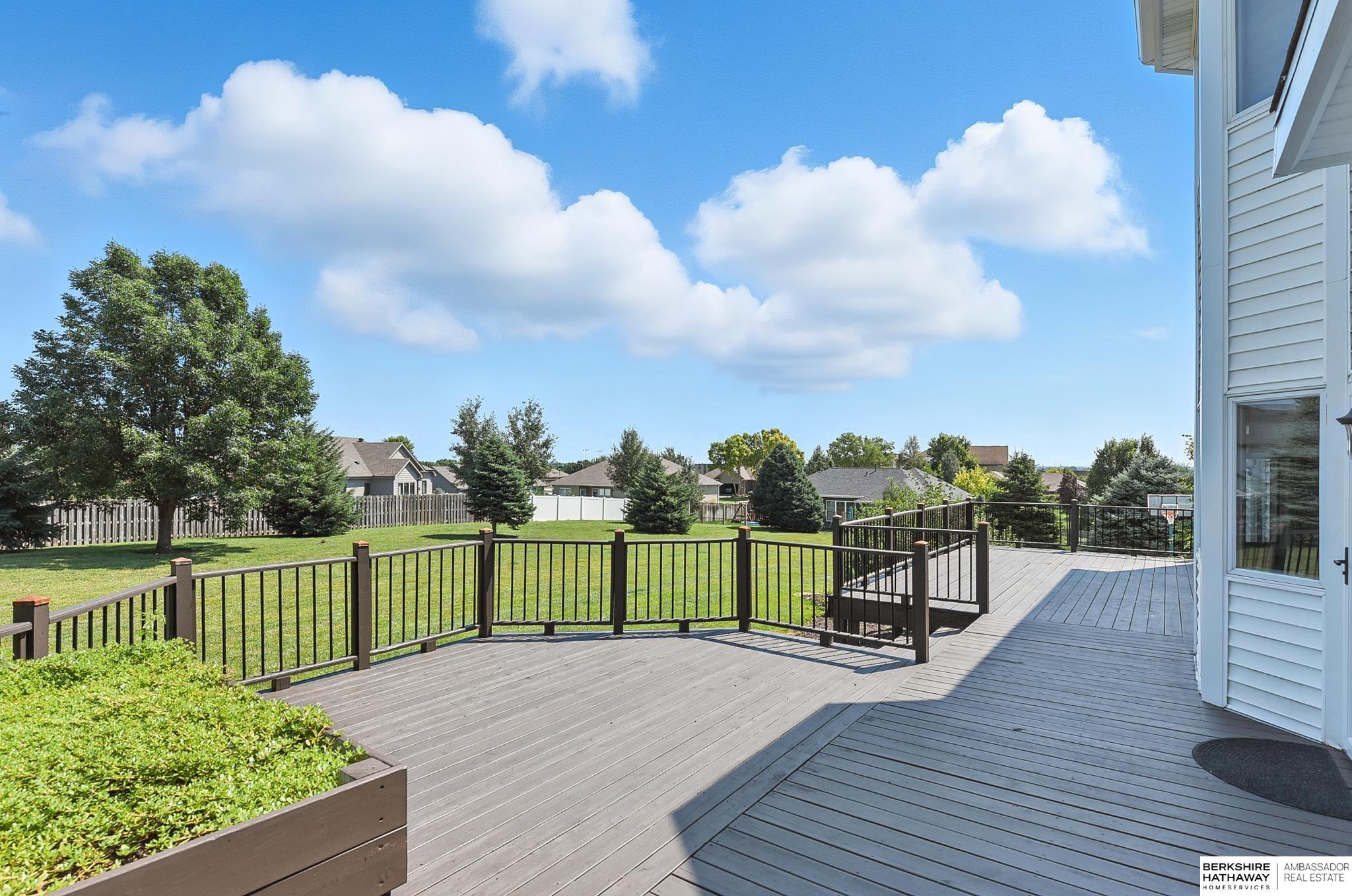 Bennington, Nebraska 68007, United States, 4 Bedrooms Bedrooms, ,4 BathroomsBathrooms,Residential,Active,174553